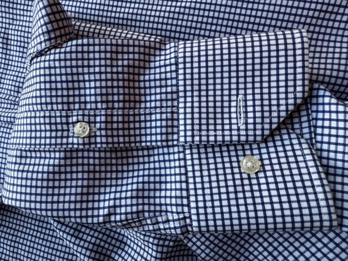 Armani Armani Collezioni Men’s Slim Fit Dress Shirt – Size 42 /16.5 Size US M / EU 48-50 / 2 - 5 Thumbnail
