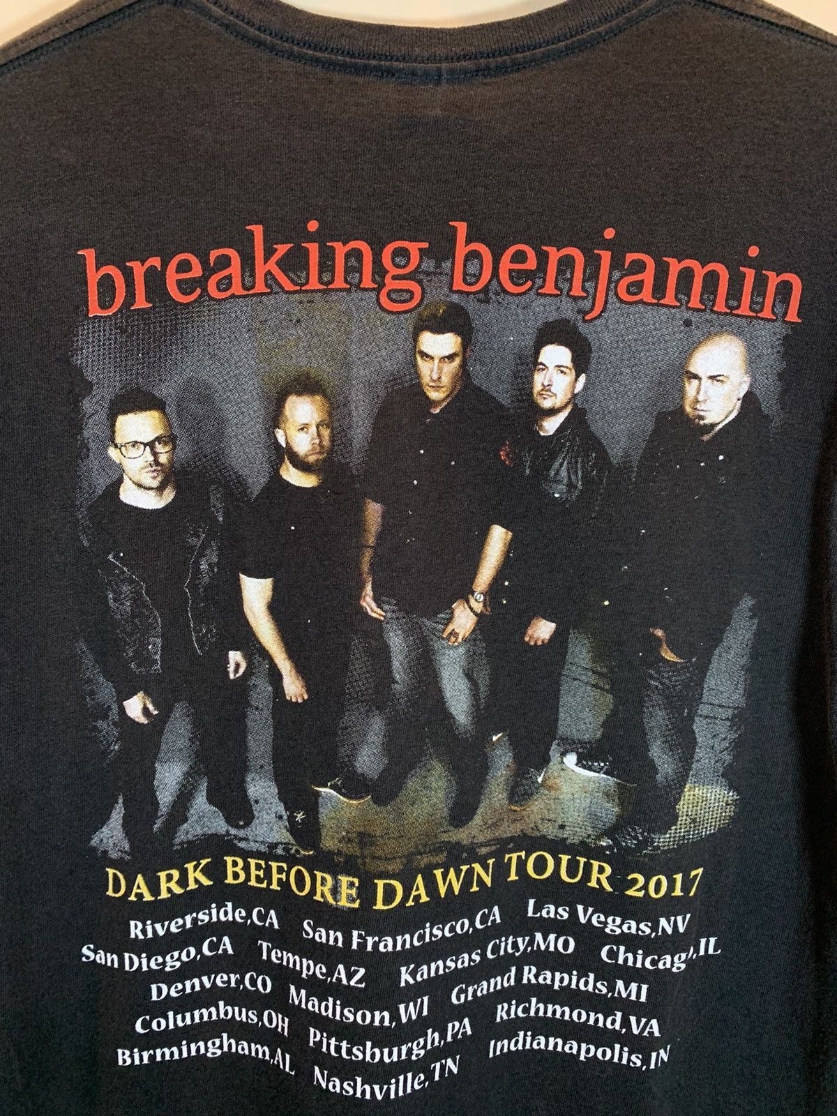 Band Tees *RARE* Breaking Benjamin Dark Before Dawn Tour Band T-Shirt Size US M / EU 48-50 / 2 - 4 Thumbnail