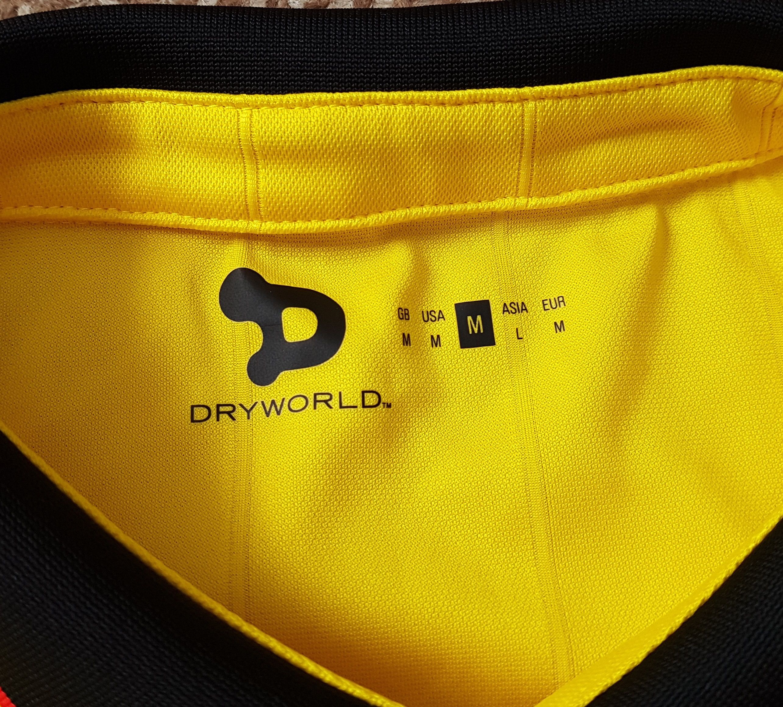 Other Watford FC 2016-17 Home Football Soccer Jersey Dryworld sz M Size US M / EU 48-50 / 2 - 10 Thumbnail