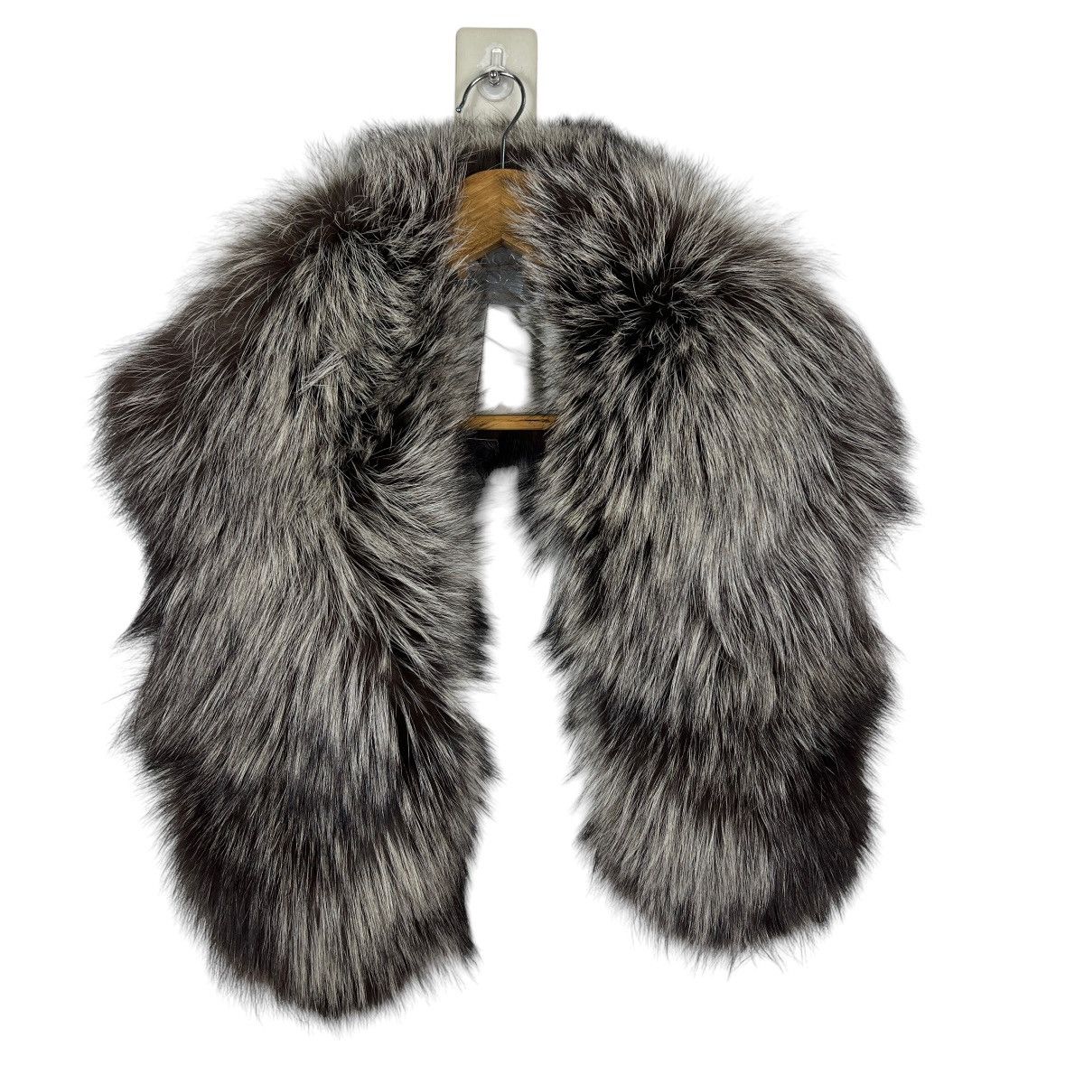 SAGA FOX REAL FUR