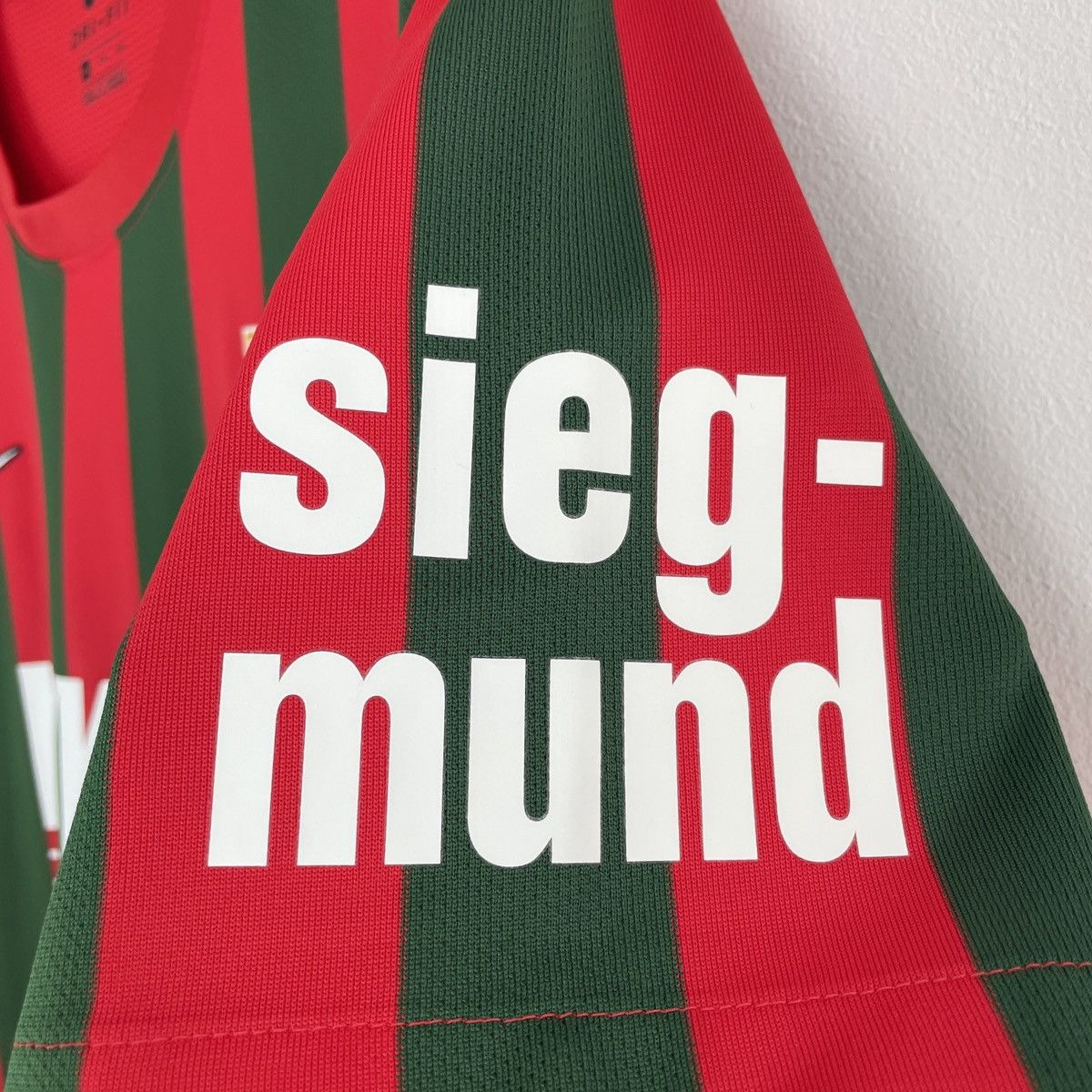 Nike FC Augsburg Niklas Dorsch Home Nike Jersey Shirt 2021/2022 Size US XXL / EU 58 / 5 - 6 Thumbnail