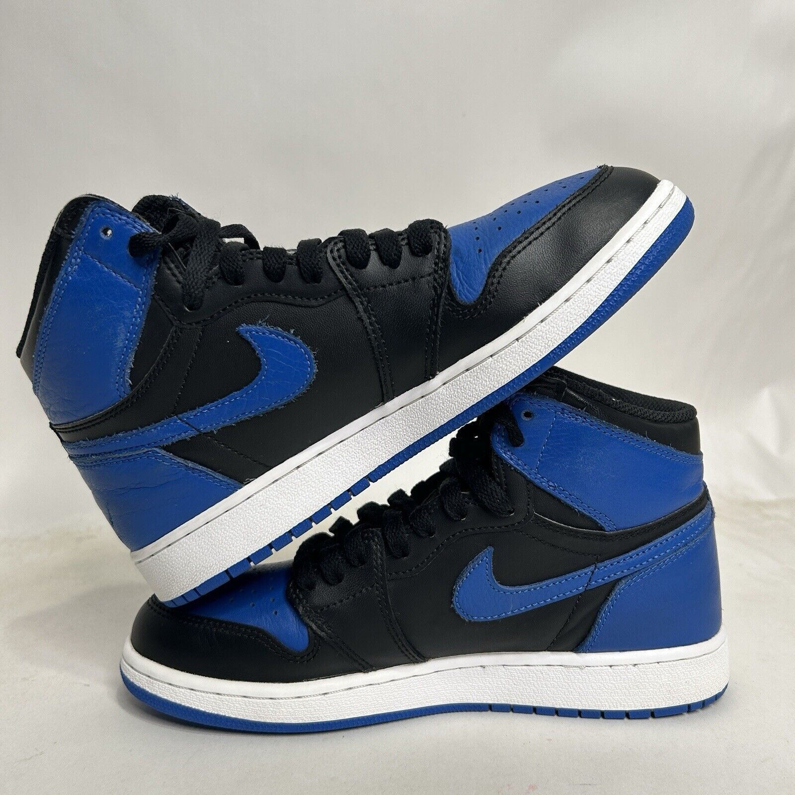 Nike Nike Shoes Air Jordan 1 Retro High OG BG “Royal” 2024 Size US 8 / IT 38 - 3 Thumbnail