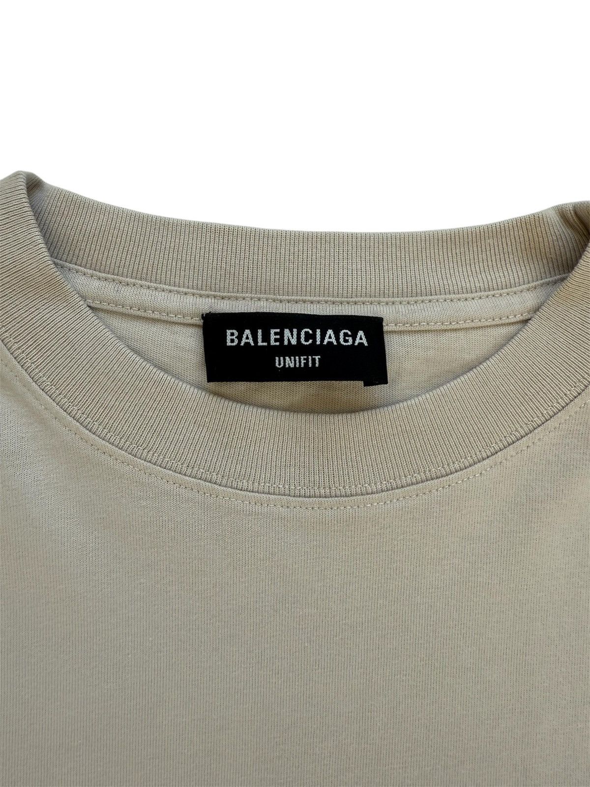 Balenciaga Balenciaga Fashion Week Tee Size US L / EU 52-54 / 3 - 4 Thumbnail