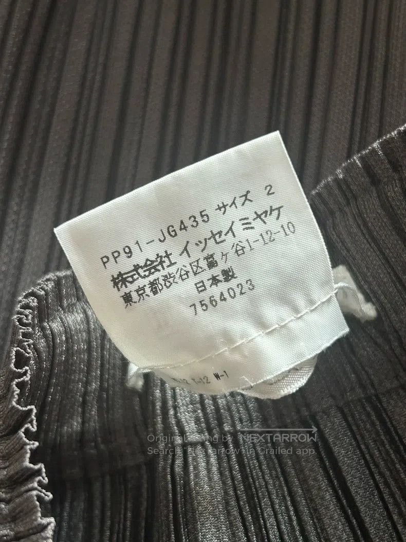 Issey Miyake Issey Miyake Carbon Gray Small Mermaid Midi Skirt Size 25" / US 0 / IT 36 - 3 Thumbnail