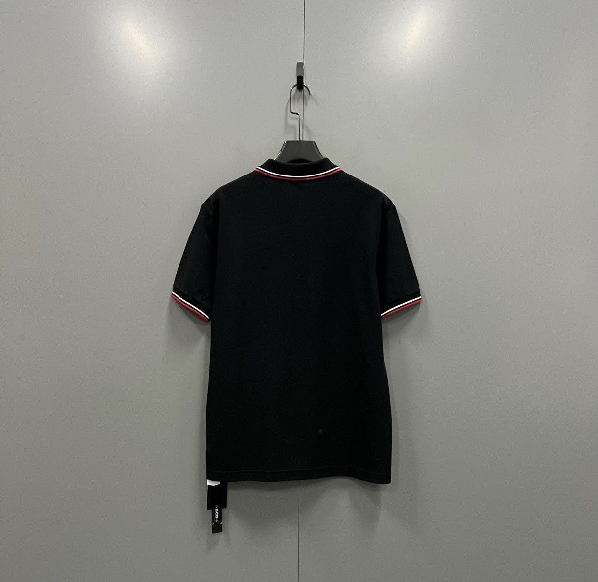 Prada Prada Black Short Sleeve Polo Shirt J41 Size US XL / EU 56 / 4 - 2 Thumbnail