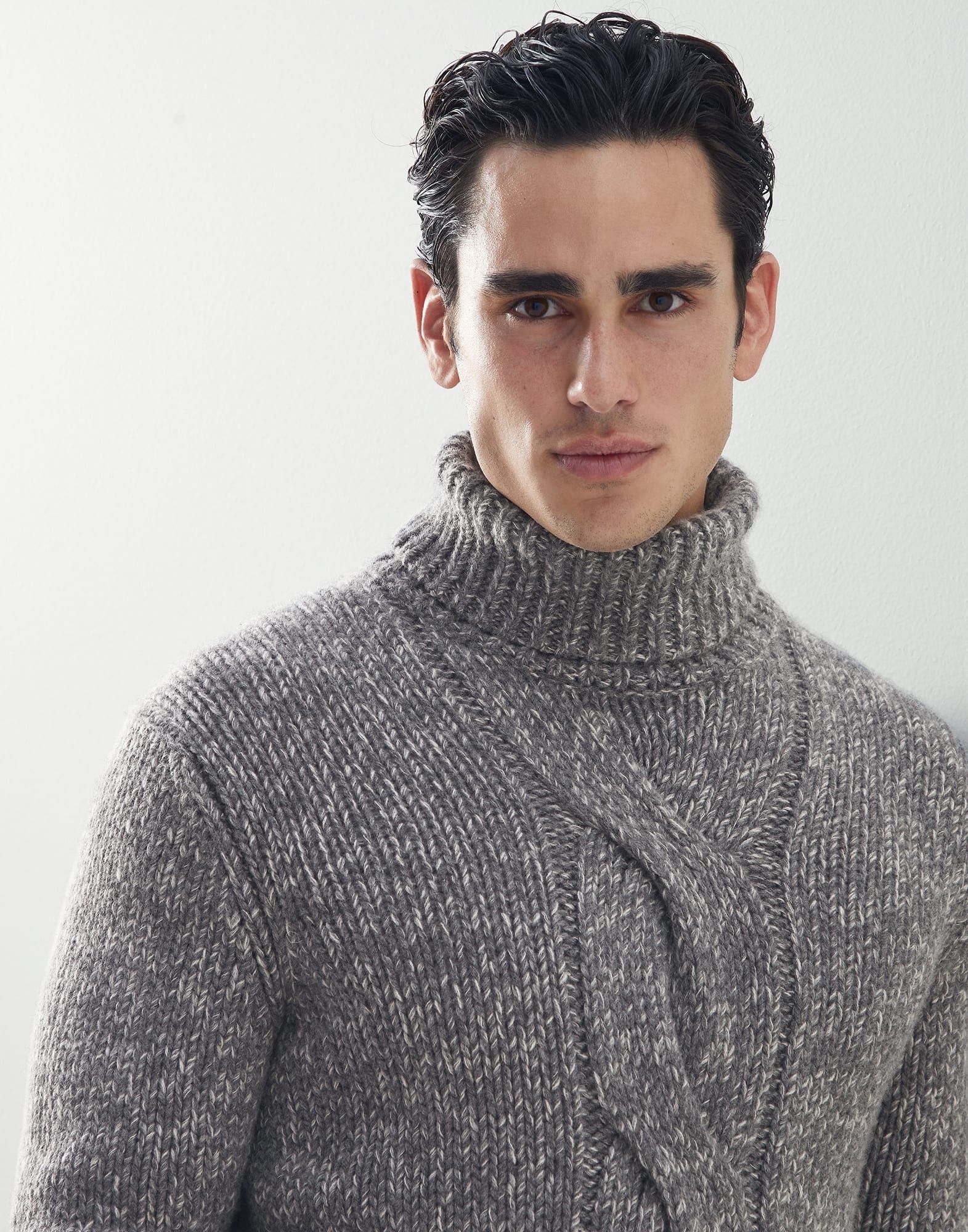 Brunello Cucinelli o1w1db10924 Cashmere Turtleneck in Grey Size US M / EU 48-50 / 2 - 2 Thumbnail