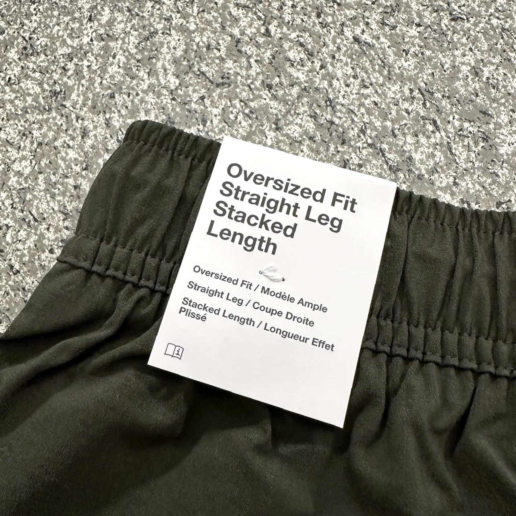Nike VINTAGE Nike Tech Woven Oversized Pants Mens L Sequoia Green HM7158 356 Wide Leg Nylon Size US 33 - 7 Thumbnail