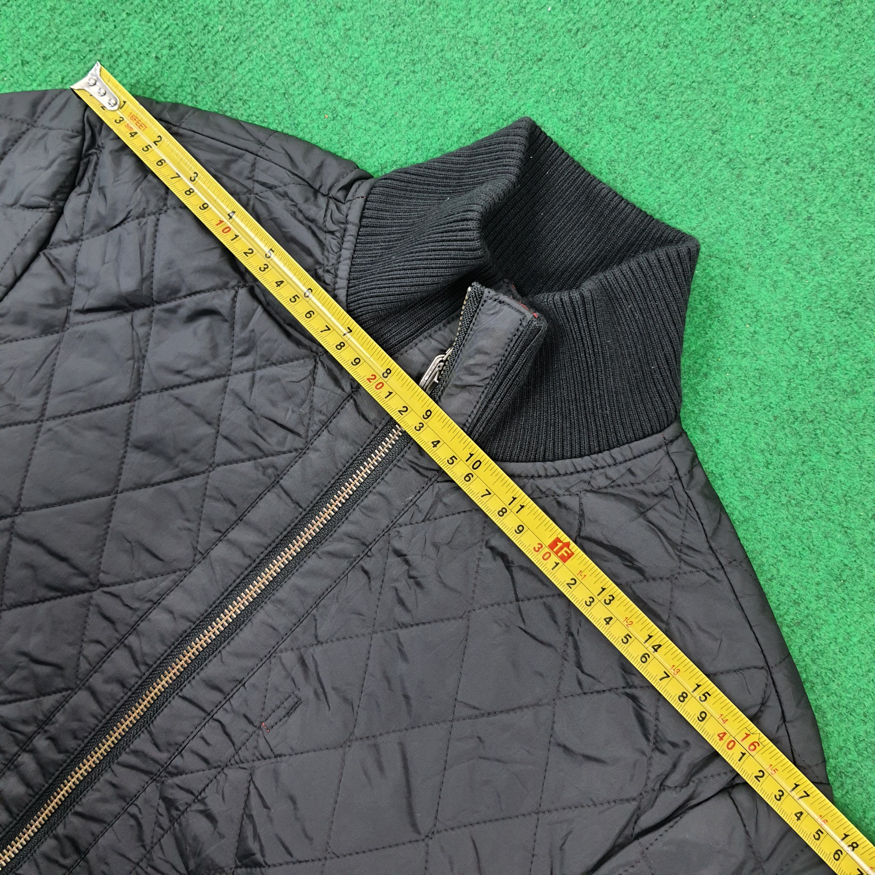 Burberry Vintage Burberry Black Label Jacket C243N34 Size US XS / EU 42 / 0 - 10 Thumbnail