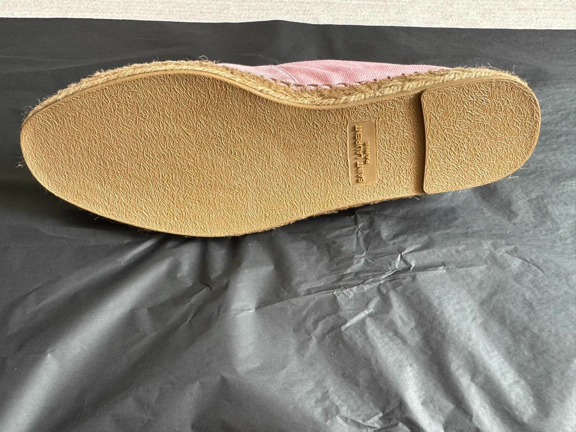 Saint Laurent Paris Saint Laurent Unisex Espadrilles Ｑ23 Size US 7 / EU 40 - 2 Thumbnail