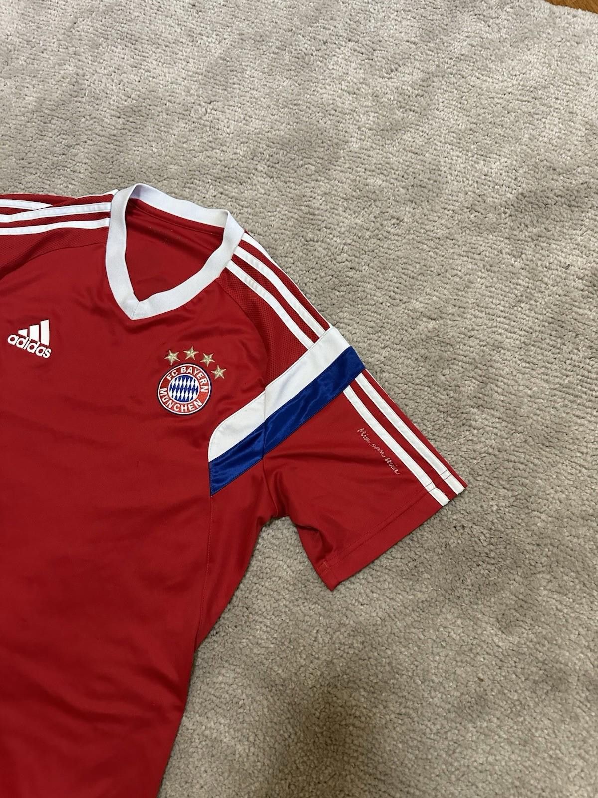 Adidas BAYERN MUNICH ADIDAS 2014/15 FOOTBALL SOCCER TRAINING JERSEY Size US M / EU 48-50 / 2 - 4 Thumbnail