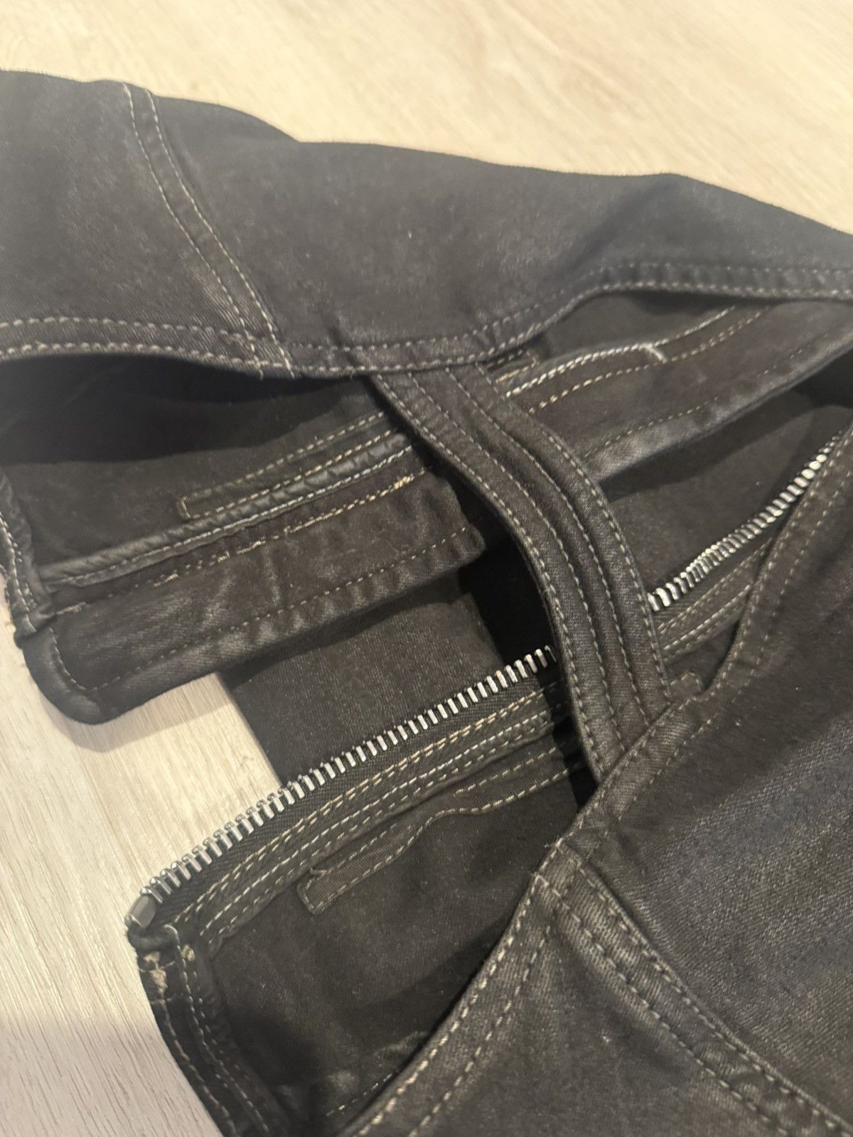 Rick Owens Drkshdw s/s 2023 black waxed denim flightsuit bodybag!! Size US 28 / EU 44 - 8 Thumbnail