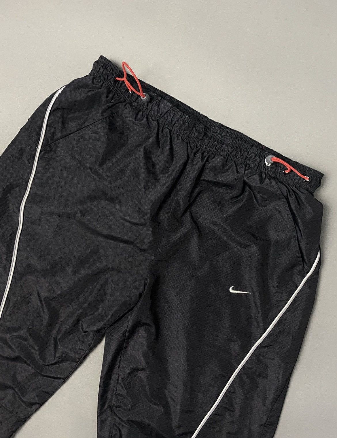 Vintage Nike Air Max LTD vintage black red track pants swoosh 2000s Size US 38 / EU 54 - 2 Thumbnail