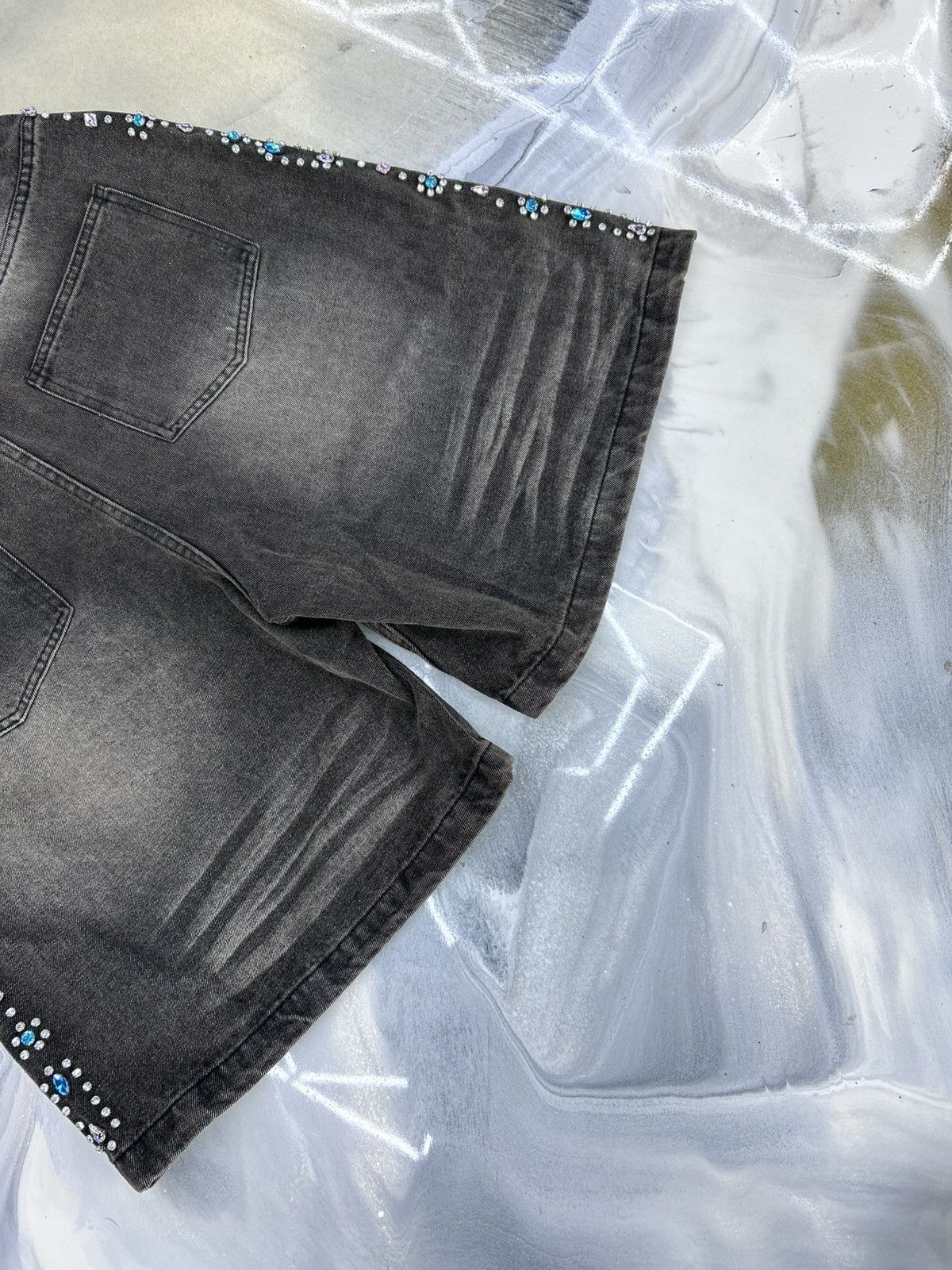Vale Vale Black Candy Jean Shorts Size 36 Size US 36 / EU 52 - 11 Thumbnail