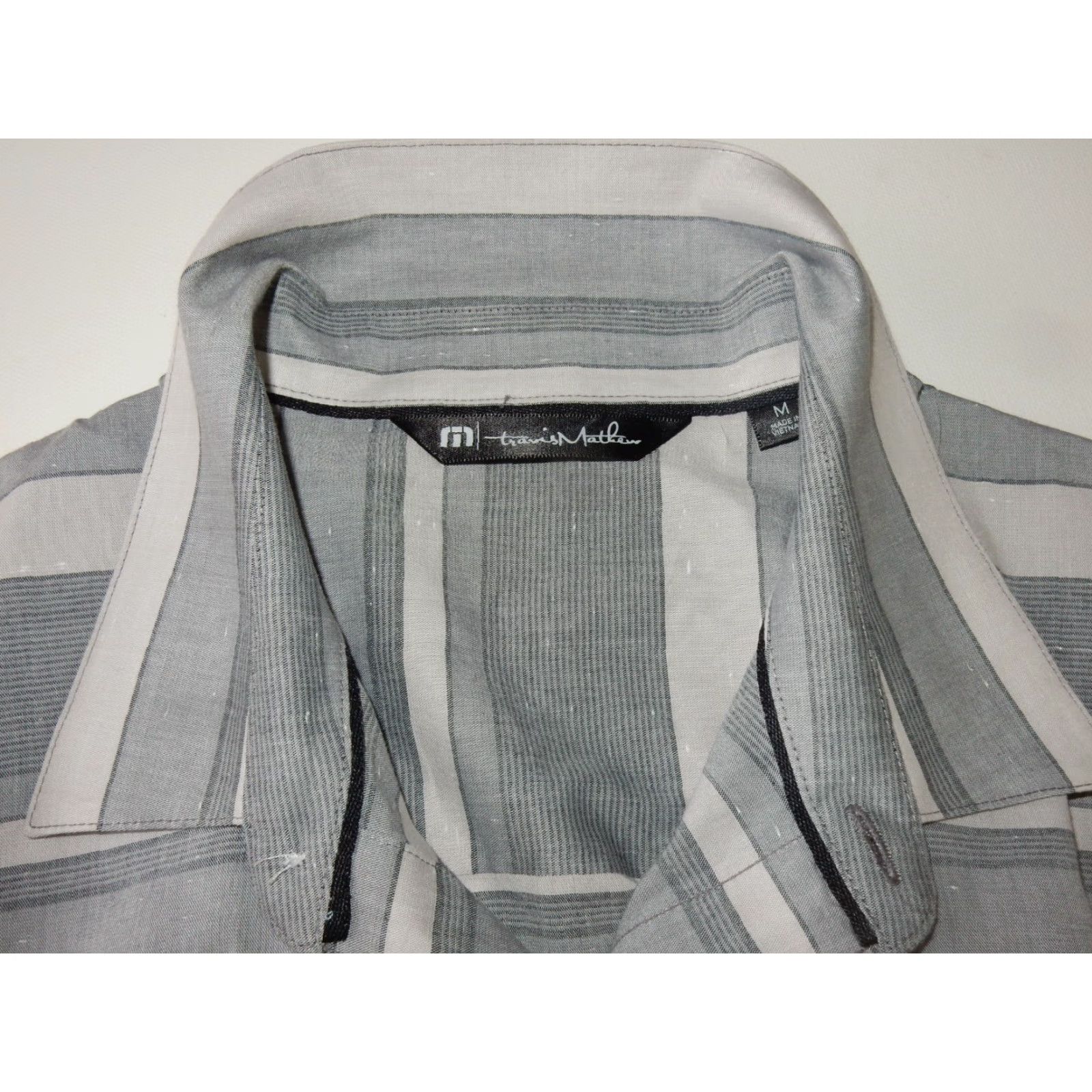 TravisMathew Travis Mathew Men's Button Front Shirt Size M Size US XL / EU 56 / 4 - 5 Thumbnail