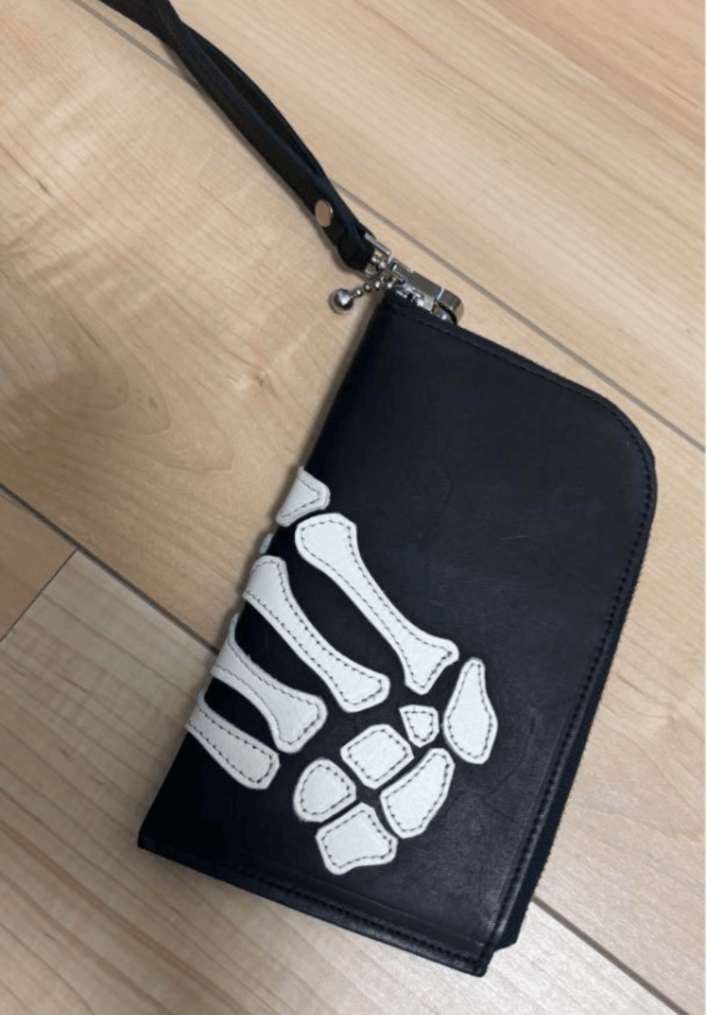 Kapital Kapital Leather THUMBS UP BONE HAND ZIP Neck BAG Size ONE SIZE - 10 Thumbnail