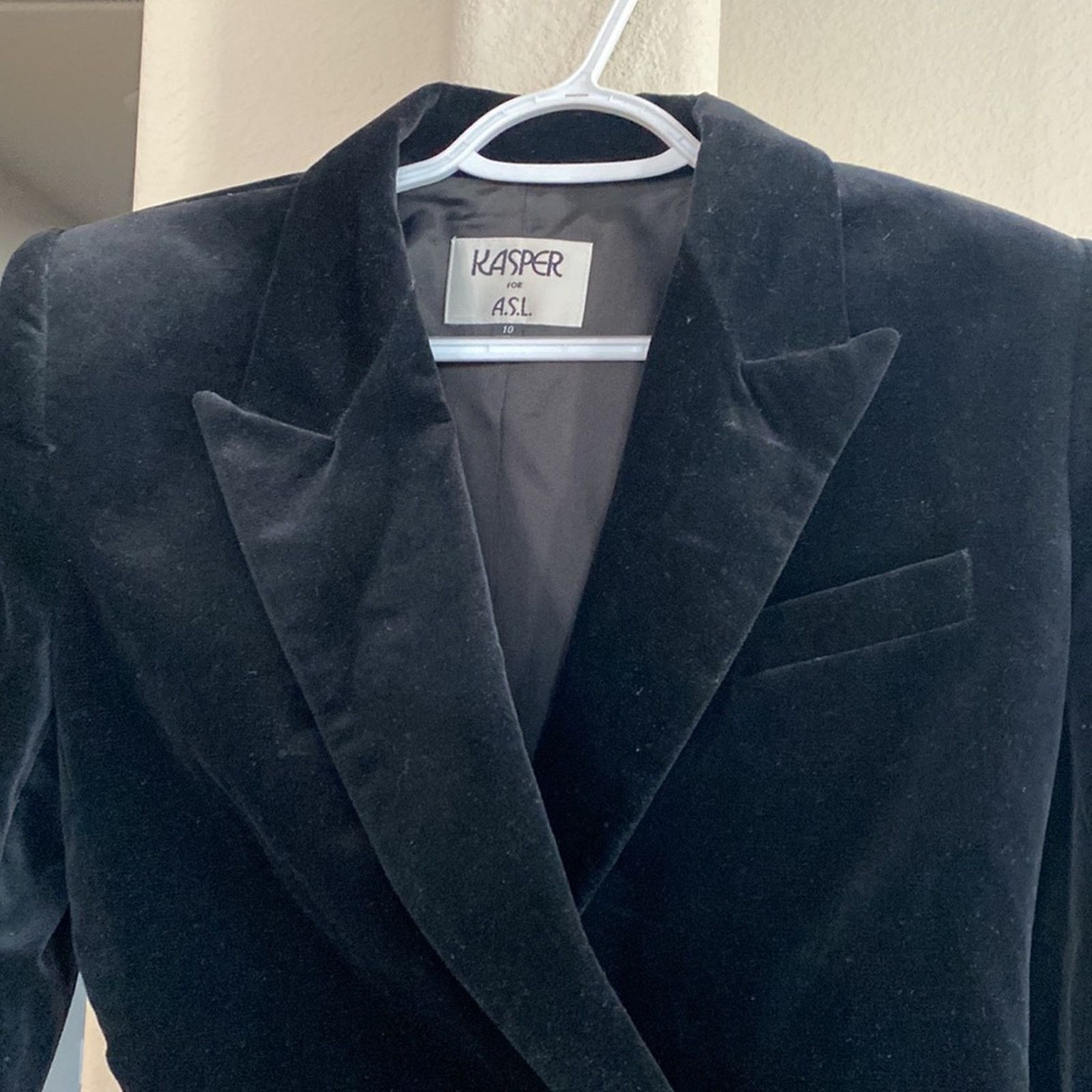 Other Vintage KASPER Velvet fitted blazer shoulder pads size S Size S / US 4 / IT 40 - 7 Thumbnail