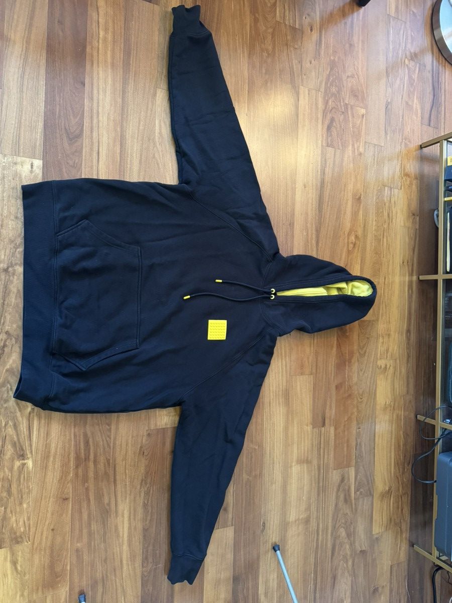 Levi's Levi's X Lego Sweatshirt Hoodie Black Large RARE Size US L / EU 52-54 / 3 - 2 Thumbnail
