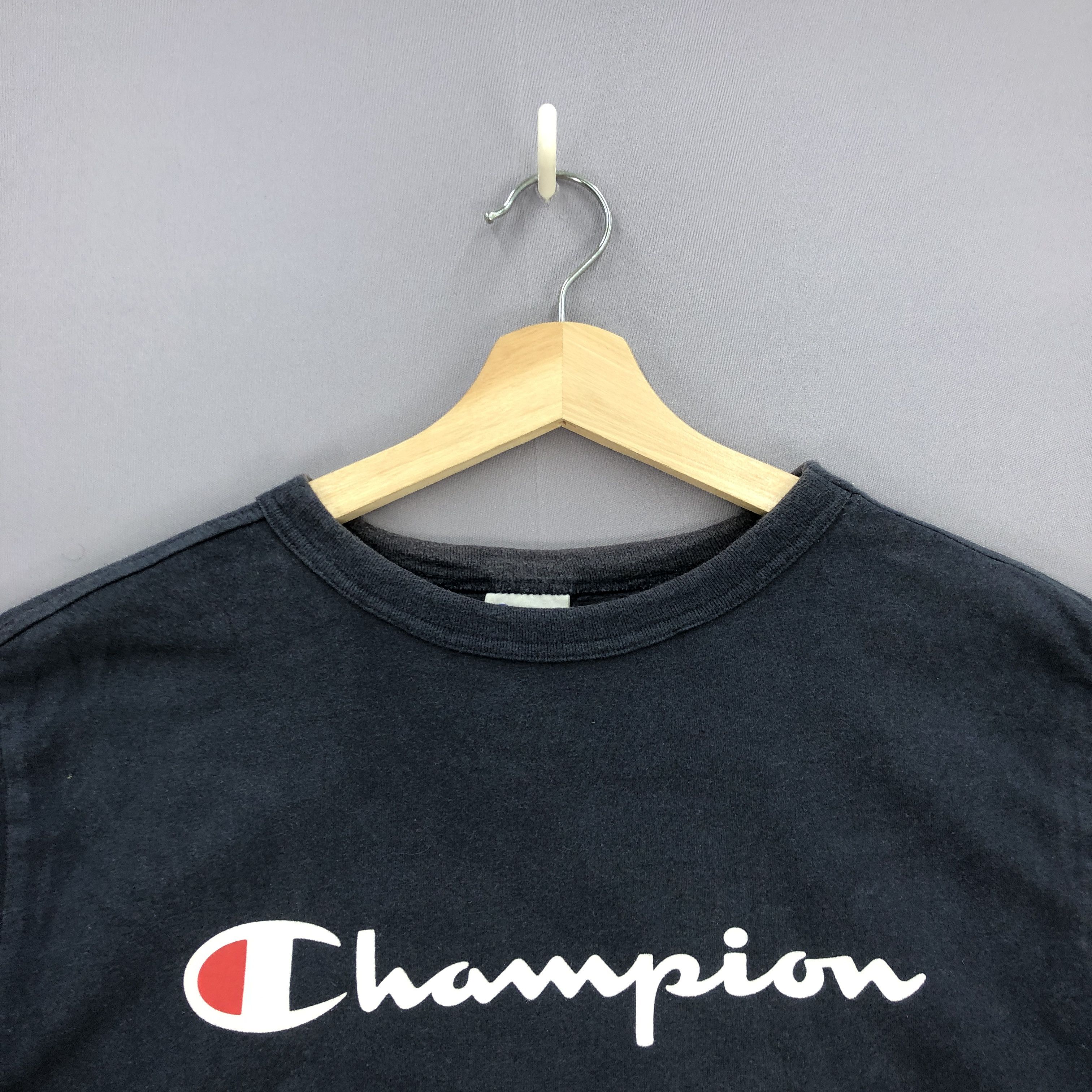 Champion Vintage Champion T Shirt Big Logo Spell Out Champion Tees Size US M / EU 48-50 / 2 - 3 Thumbnail