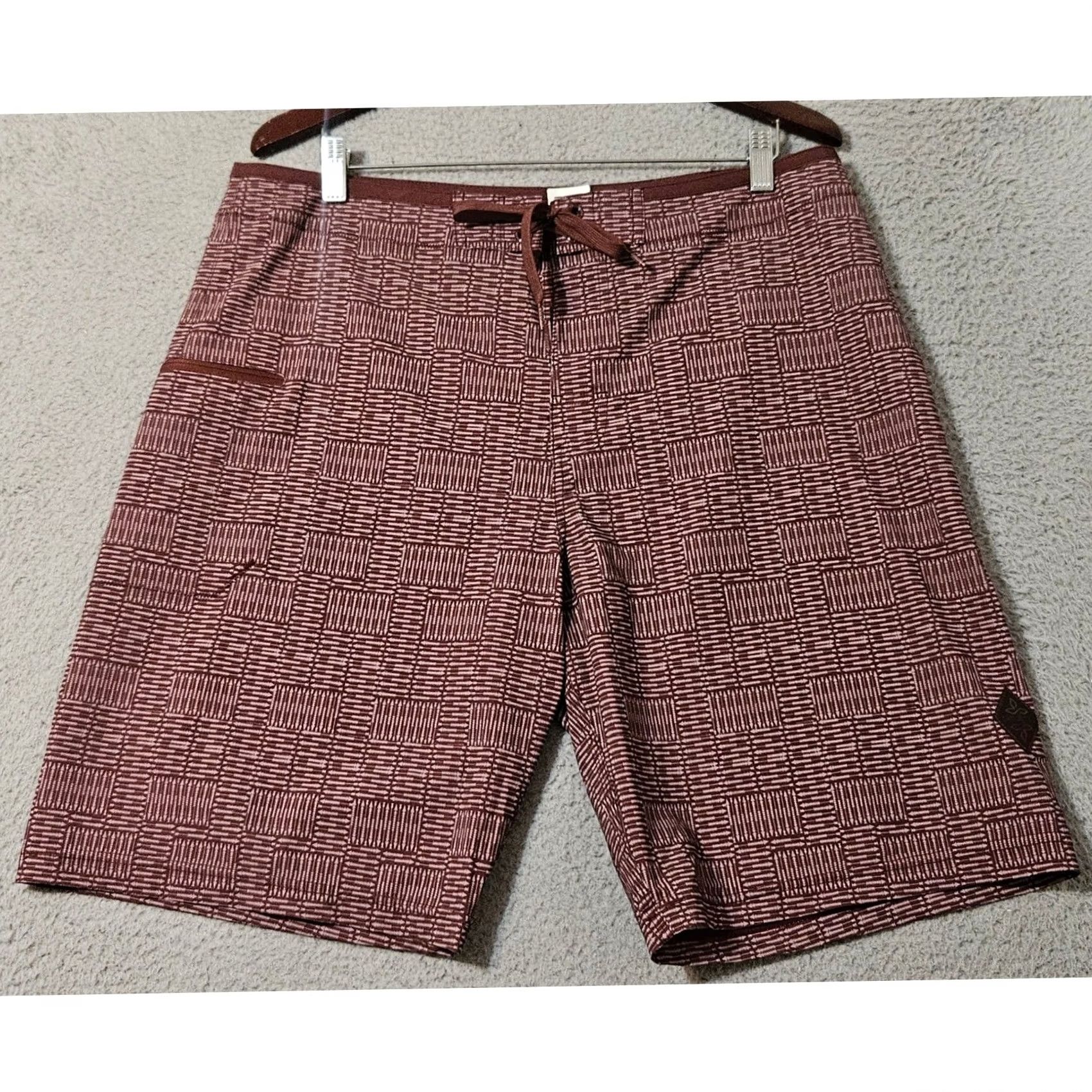 Prana - Using the brand name "prAna Size US 36 / EU 52 - 2 Thumbnail