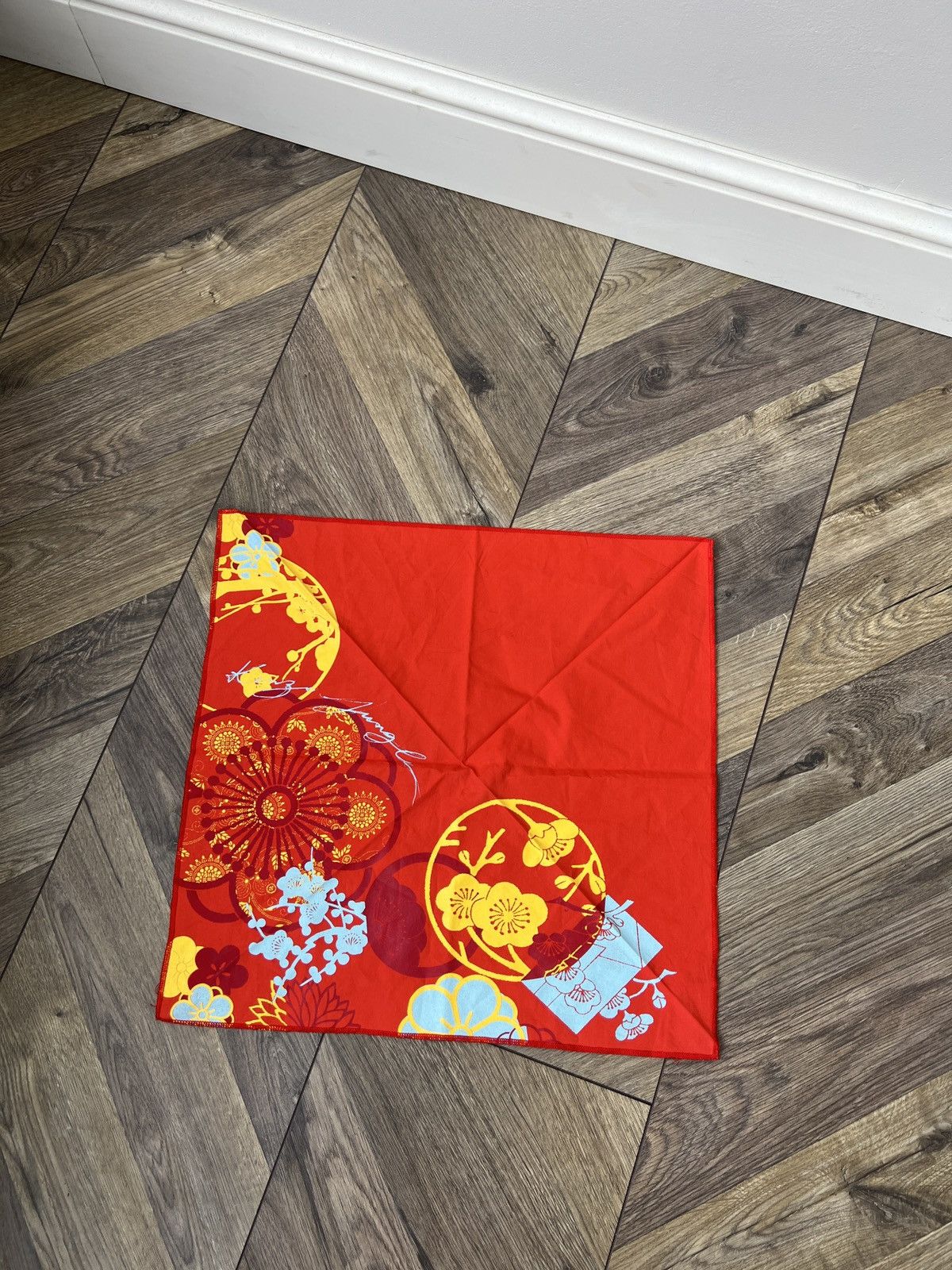 Kenzo Vintage Kenzo Jungle rare Red Floral Square Scarf Size ONE SIZE - 3 Thumbnail