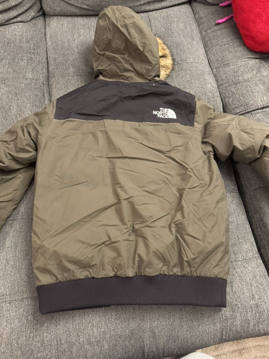 The North Face Olive green The North Face 550 Down jacket Size US M / EU 48-50 / 2 - 13 Thumbnail