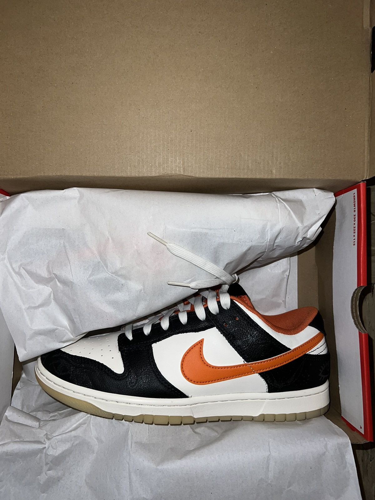 Nike Nike Dunk Low PRM Halloween 2021 Size US 10 / EU 43 - 1 Thumbnail