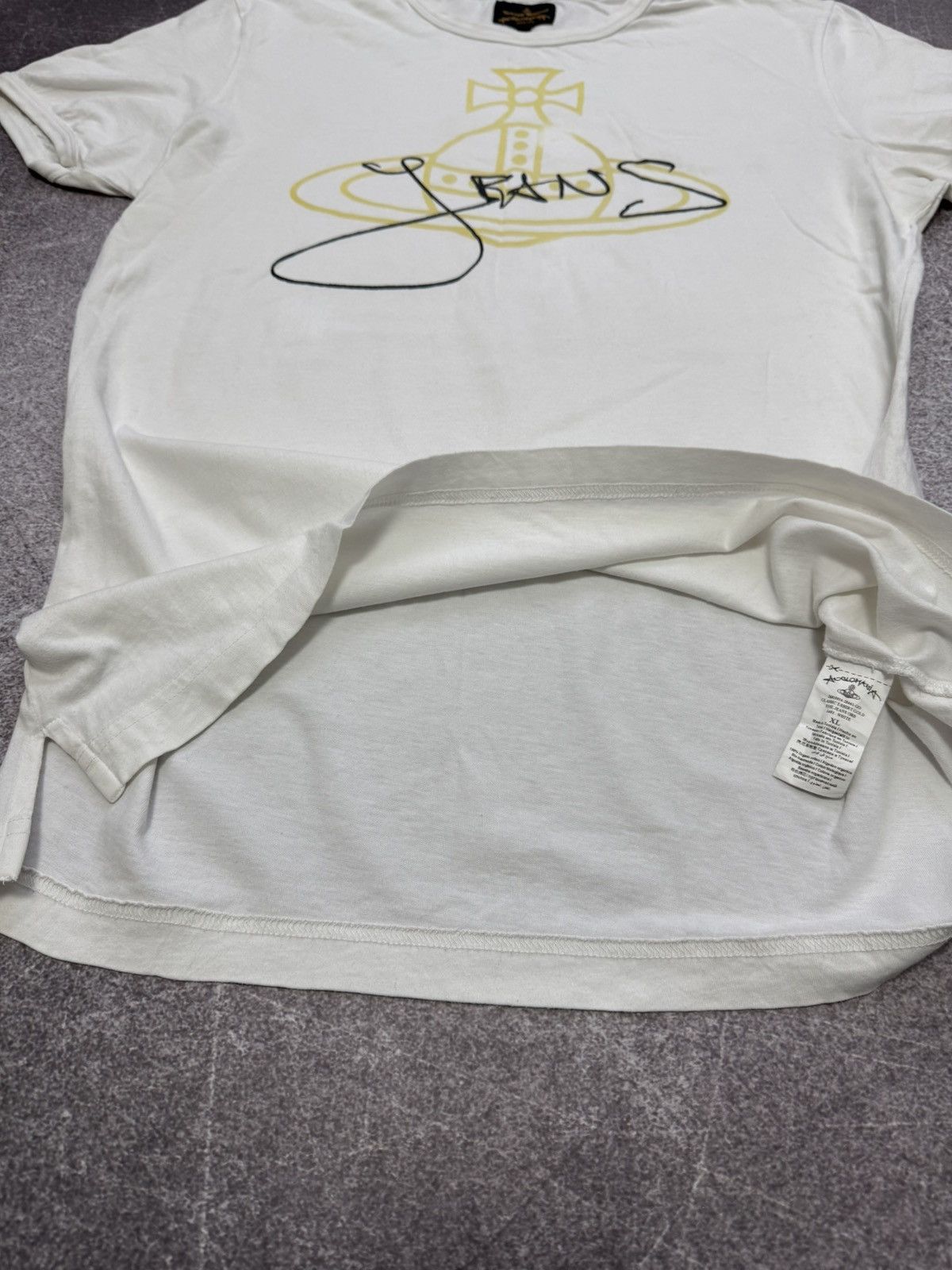 Vivienne Westwood Vivienne Westwood Anglomania White Designer Big Logo T-shirt Size US XL / EU 56 / 4 - 15 Thumbnail