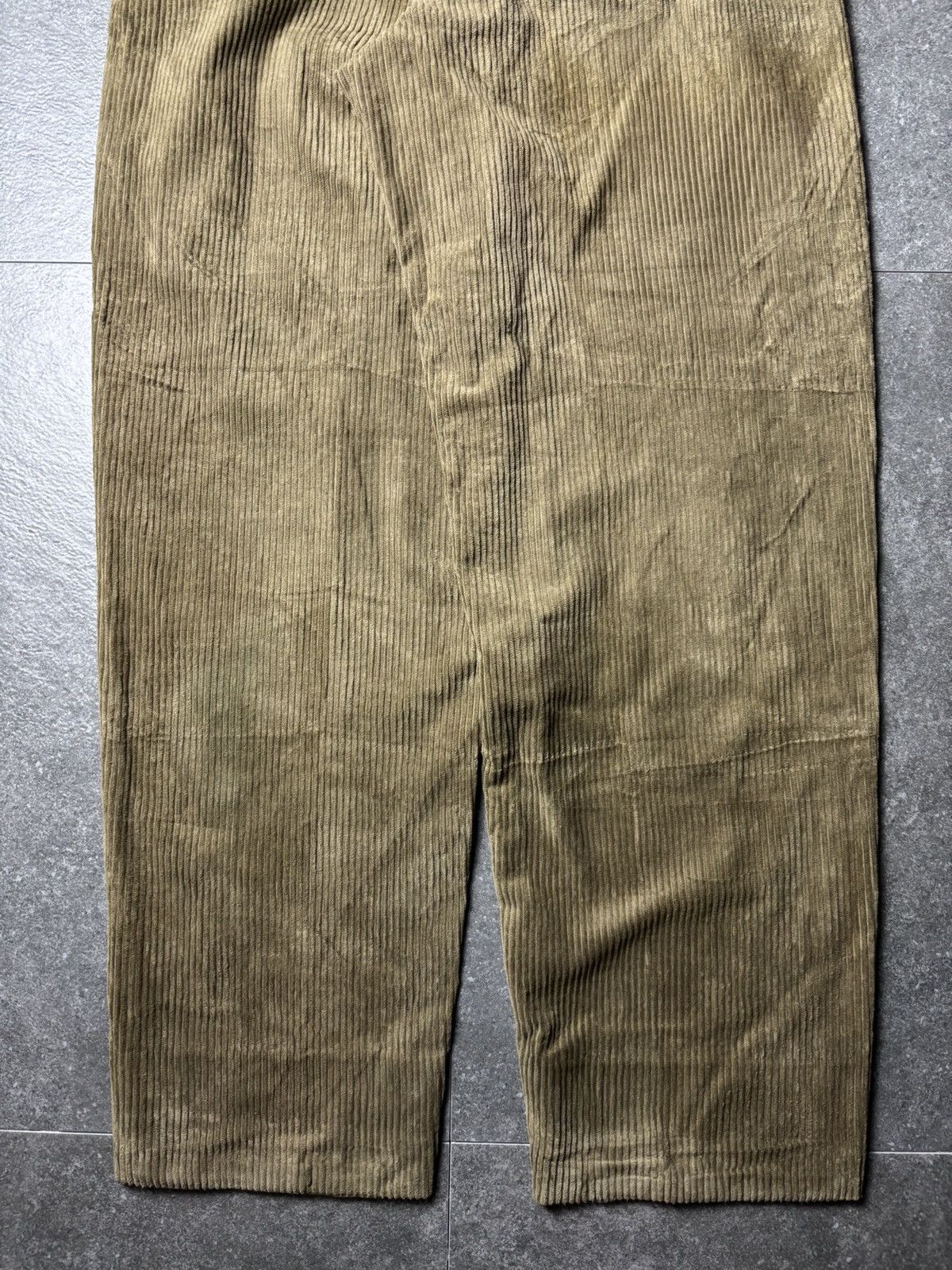 Emporio Armani 1990s Emporio Armani Corduroy Baggy Pants Size US 31 - 13 Thumbnail