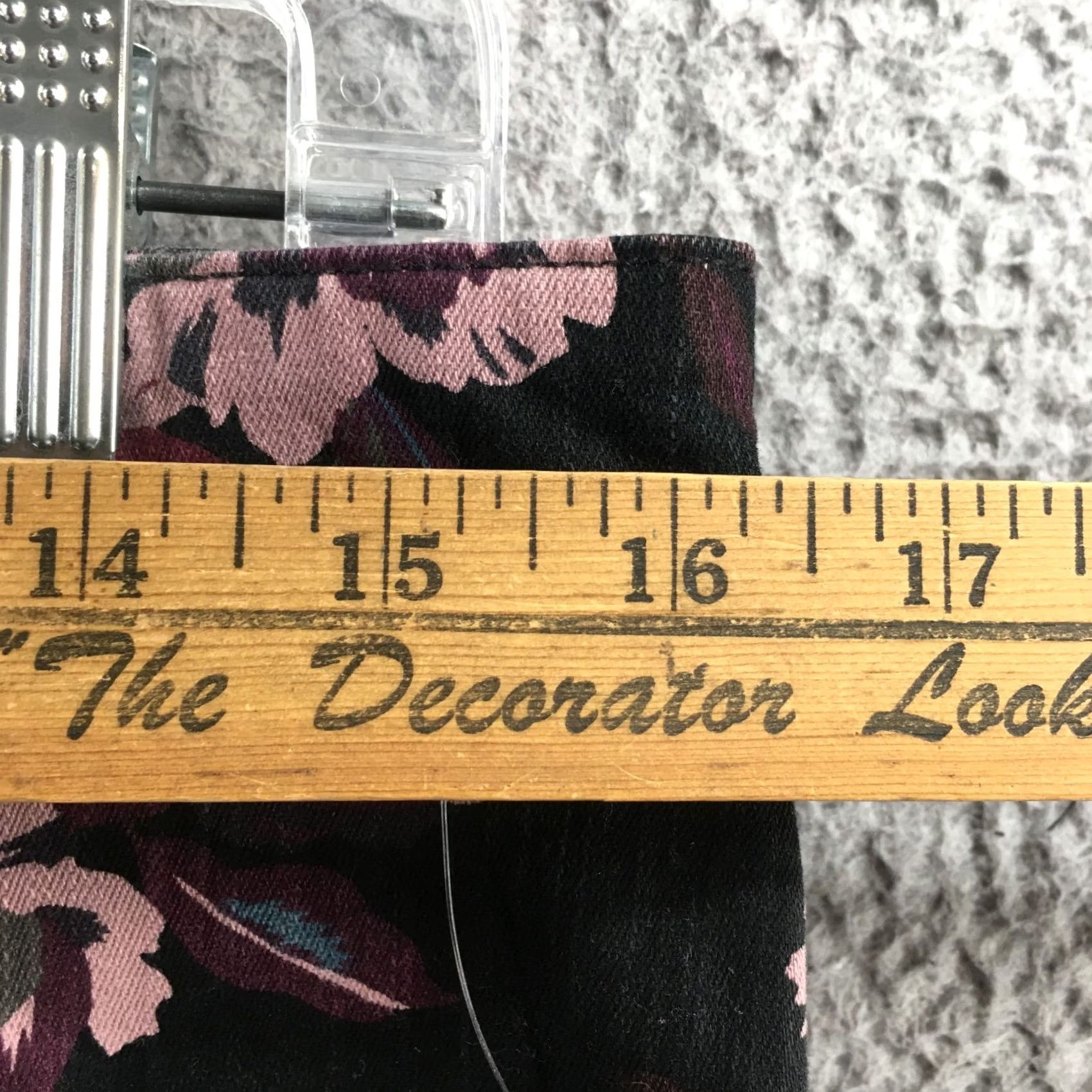 Vintage Bandolino Amy Modern Straight Leg Jeans Womens 8 Black Floral NEW Size 24" / US 00 / IT 34 - 5 Thumbnail
