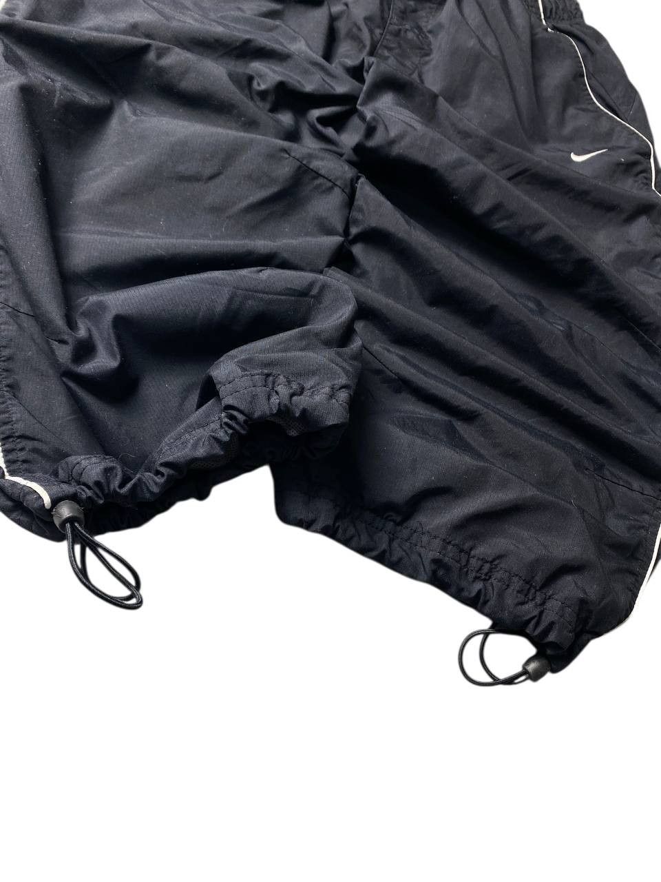 Nike Vintage Nike Drill Strips Nylon Shorts Y2K long Size US 34 / EU 50 - 4 Thumbnail