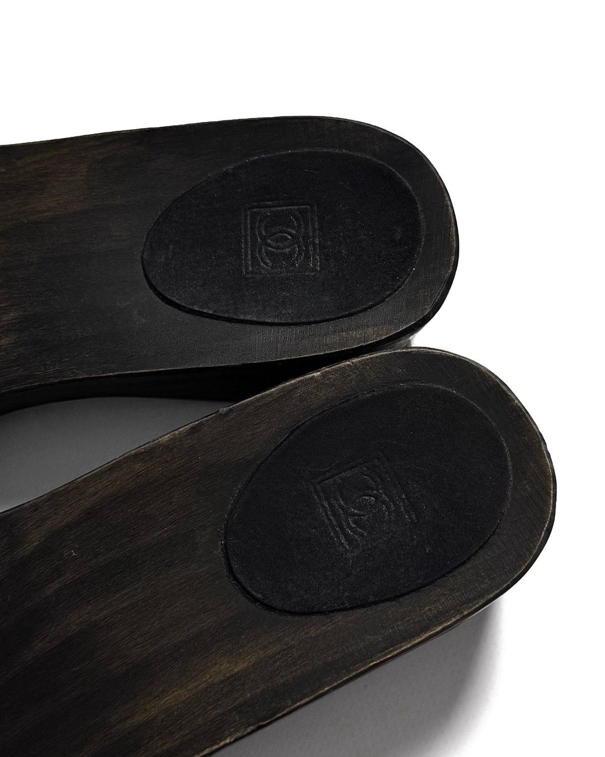 Chanel Vintage 2000s Chanel Suede Wood Platform Mules EU 40 Size US 9 / IT 39 - 7 Thumbnail
