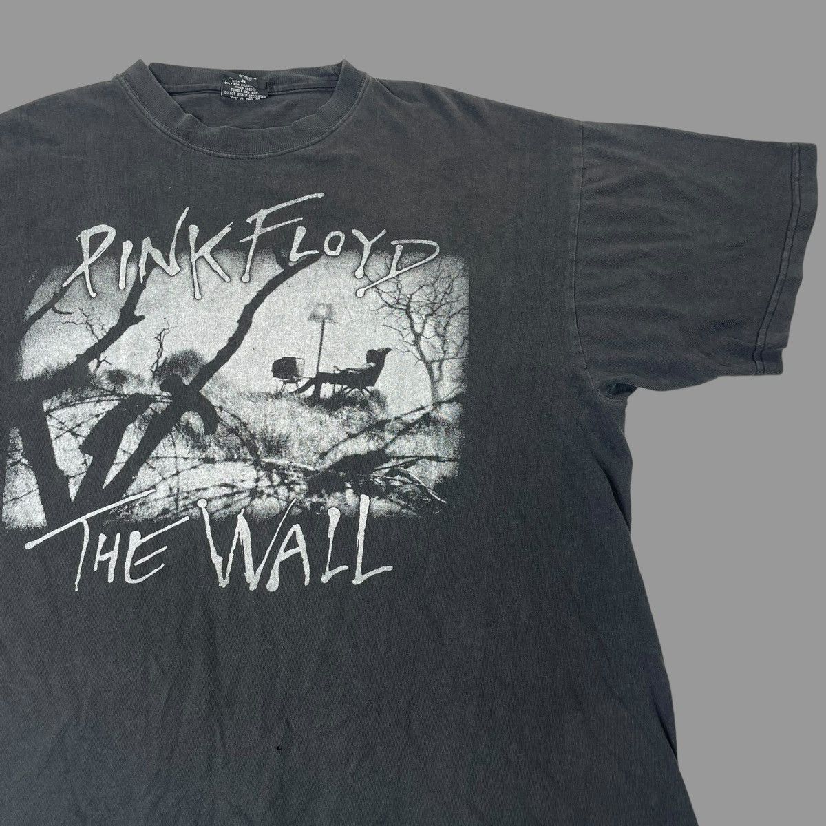 Band Tees × Vintage Vintage 90s Pink Floyd the wall shirt Size US L / EU 52-54 / 3 - 5 Thumbnail