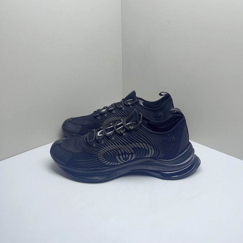 Gucci Gucci Run Casual Black Knit Sneakers - Size US 12.5 / EU 45-46 - 1 Thumbnail