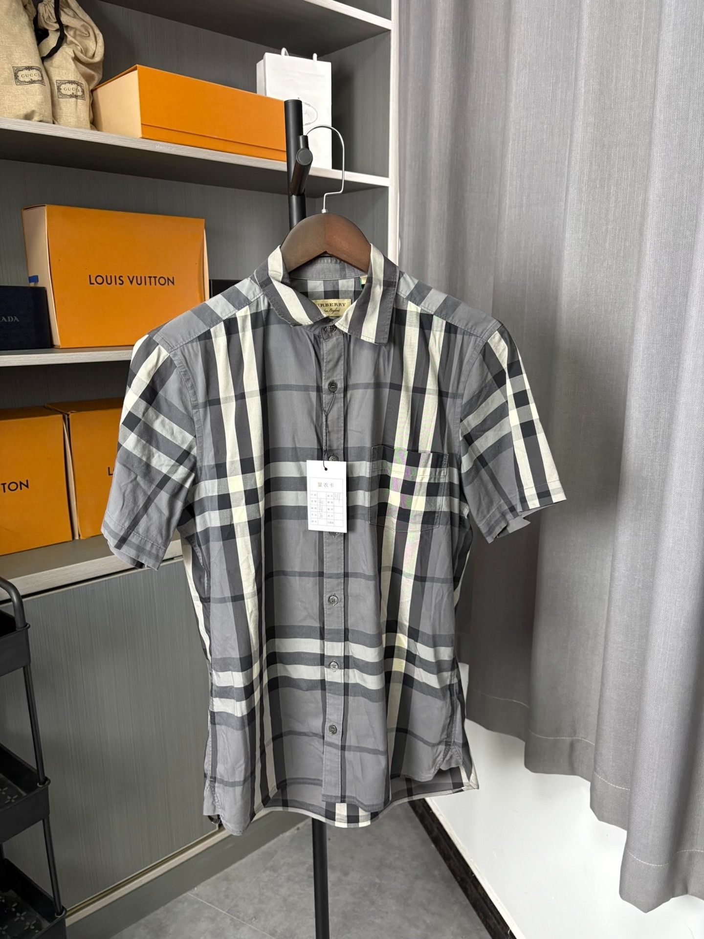 Burberry Burberry Plaid Gray Shirt XS Men Size US XS / EU 42 / 0 - 1 Thumbnail