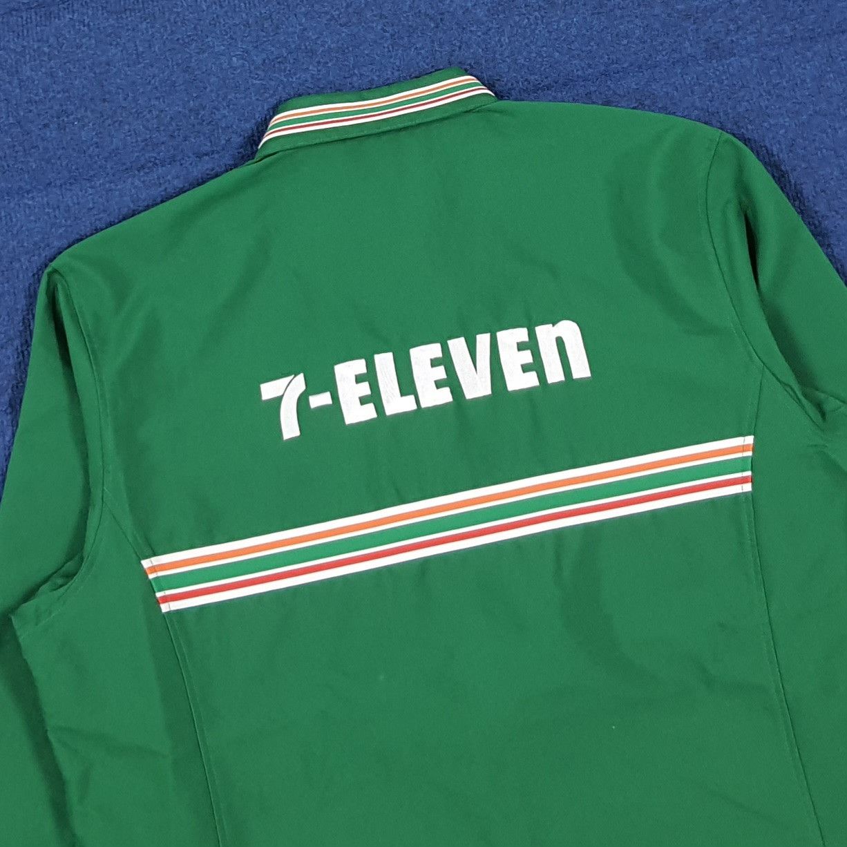 Japanese Brand VINTAGE Japanese 7-Eleven Employee Uniform Work Jacket E1A21 Size US L / EU 52-54 / 3 - 2 Thumbnail