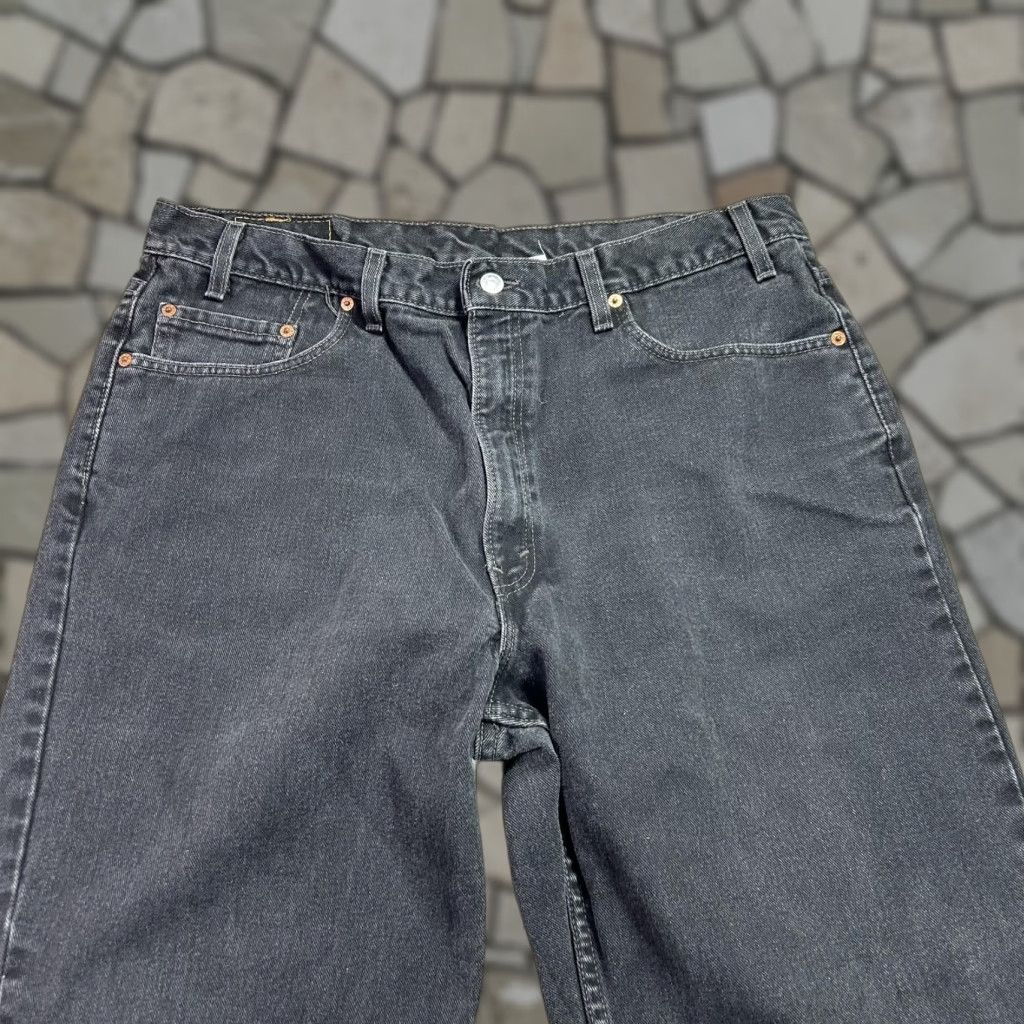 Levi's VINTAGE Levi's 550 Jeans Mens 40x30 Gray Relaxed Tapered Denim Made USA 90s Size US 40 / EU 56 - 1 Thumbnail