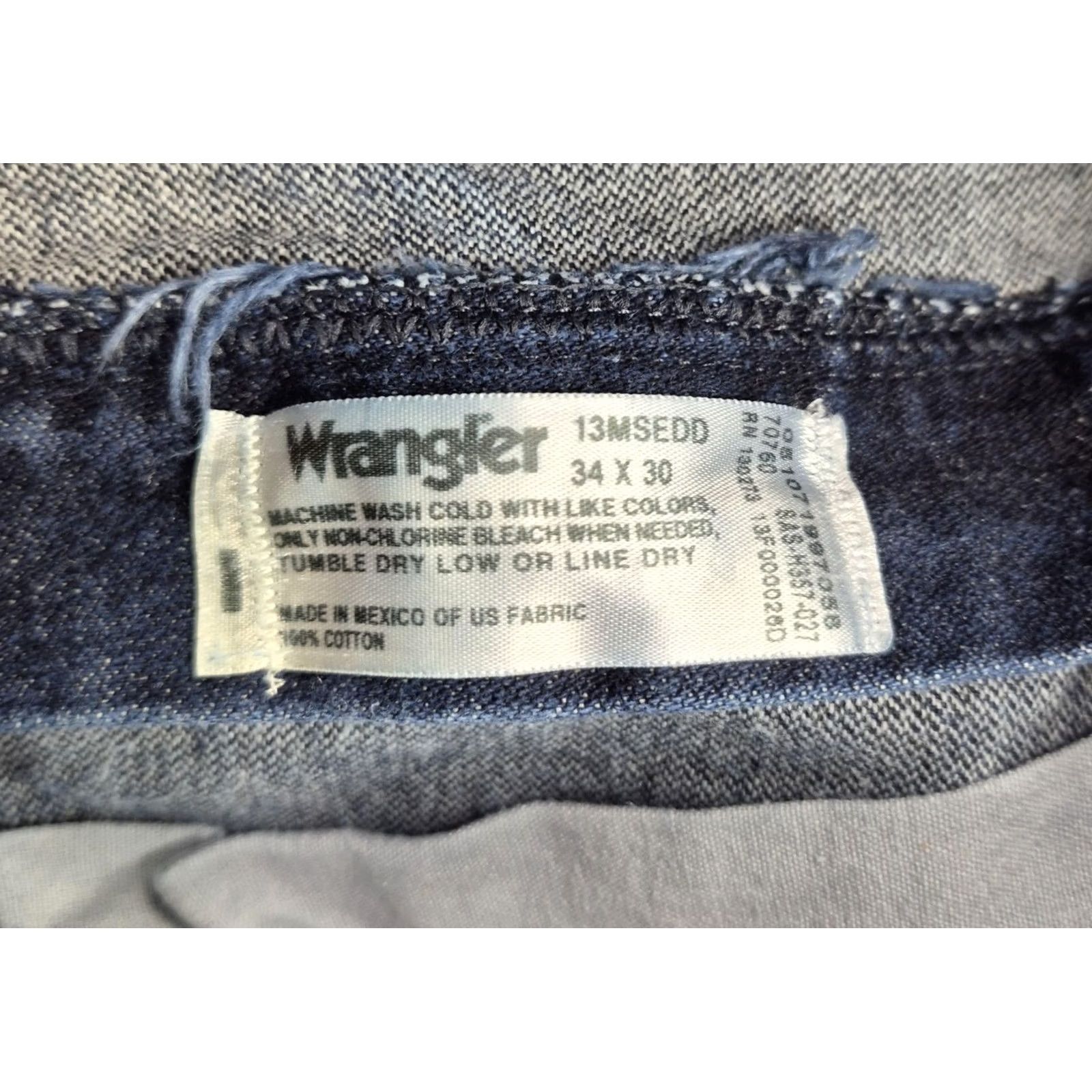 Wrangler Wrangler Jeans Mens 34x30 Blue Regular Fit Straight Leg Denim Black Label Logo 5-Pocket Wrangler 13MSEDD Mens Jeans Blue Regular Fit 34x30 Size US 34 / EU 50 - 5 Thumbnail