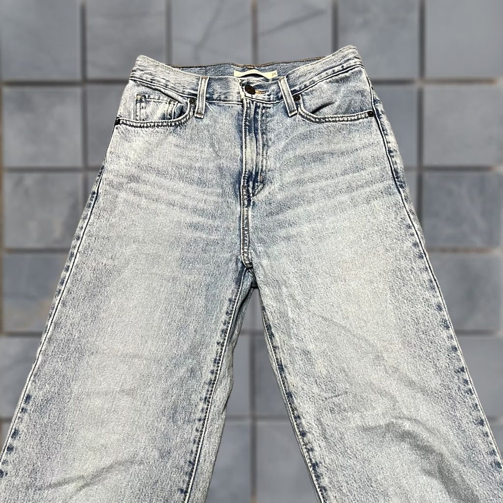 Levi's Levi's Jeans Womens 25 Regular Blue Denim High Waisted Straight 27x30 Relaxed Fit Womens Jeans 25 Regular Blue Denim High Waisted Straight Levi's Size 42" / US 20 - 1 Thumbnail
