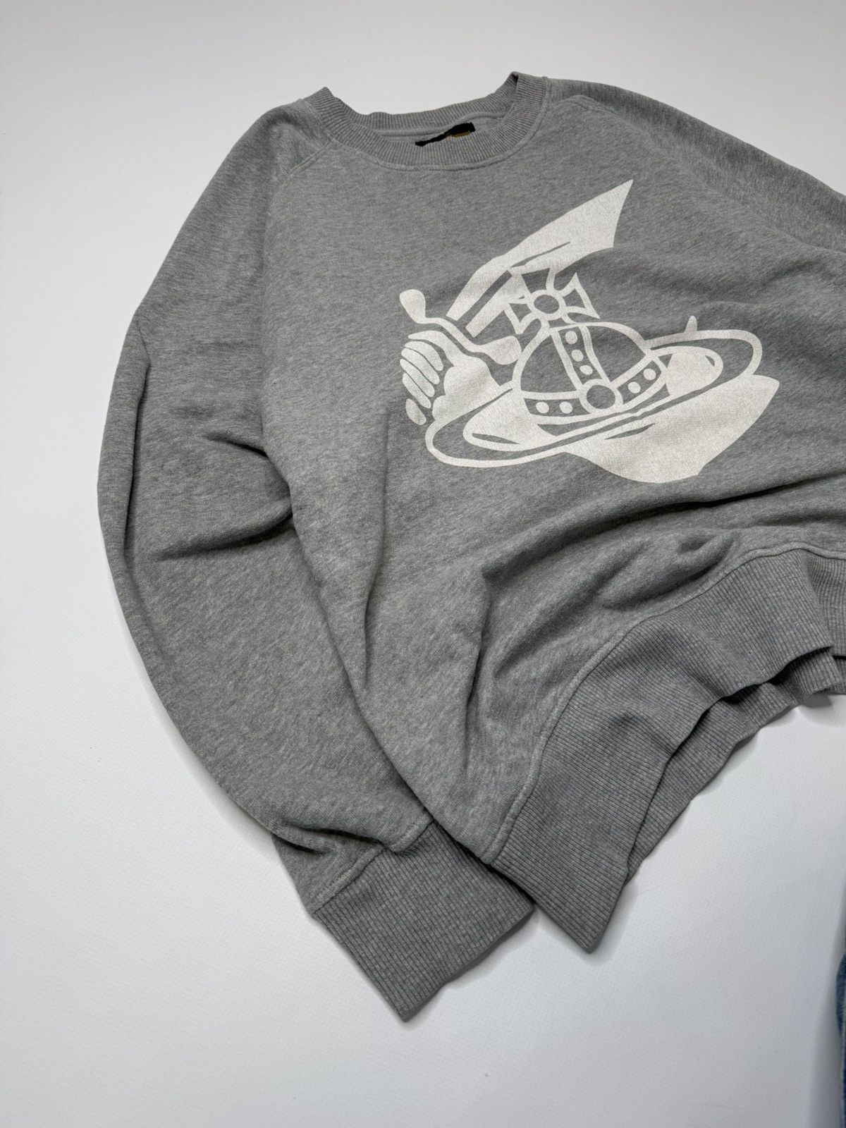 Vivienne Westwood Vivienne Westwood vintage big logo orb crewneck swag y2k 00s Size US M / EU 48-50 / 2 - 4 Thumbnail