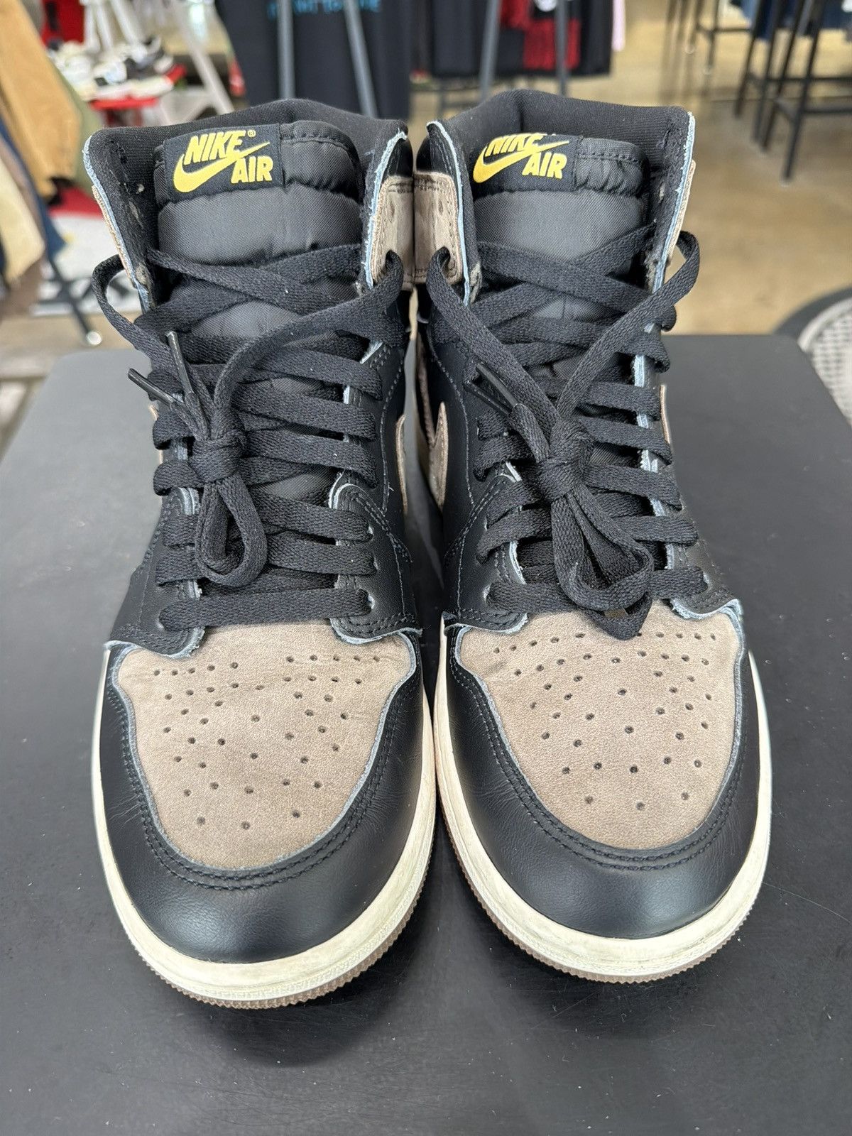 Jordan Brand Air Jordan 1 Palomino Size 9 (2023) Size US 9 / EU 42 - 2 Thumbnail