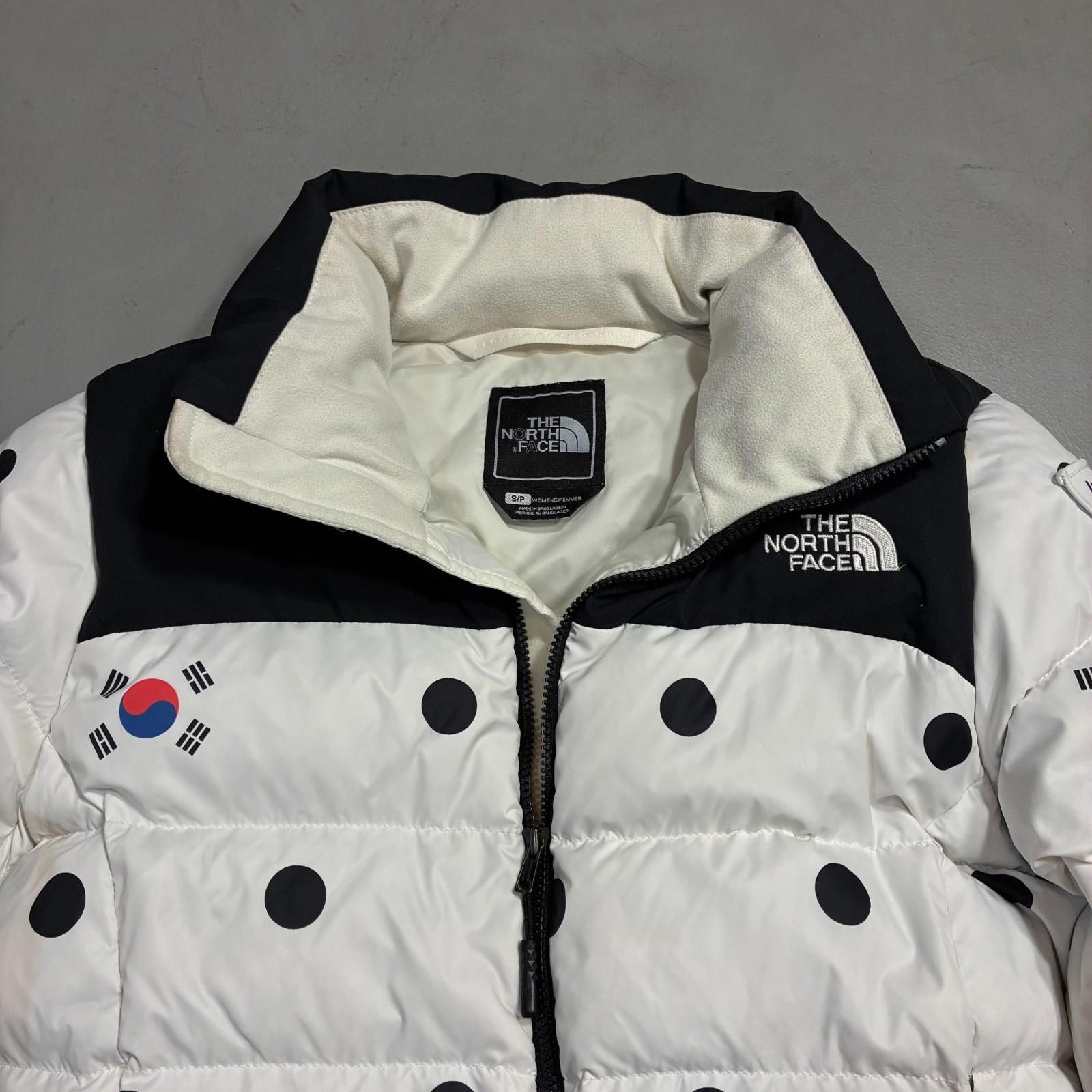 The North Face TNF x South Korea 1996 Retro Nuptse Puffer Jacket Women's S Size S / US 4 / IT 40 - 2 Thumbnail