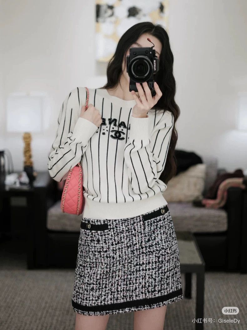 Chanel Chanel 23P spring and summer preview yards white vertical Size XS / US 0-2 / IT 36-38 - 6 Thumbnail