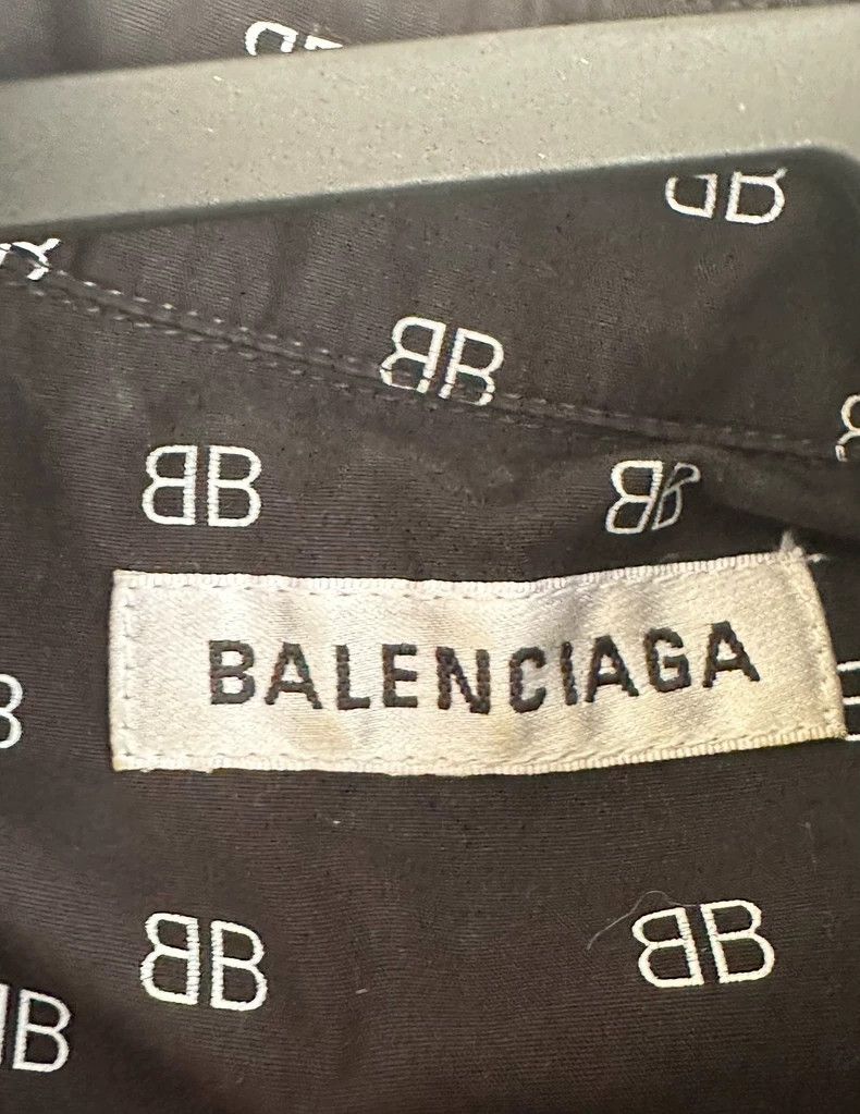 Balenciaga Balenciaga size 34 SS19 Short Sleeve Shirt with Full Bulle Size US M / EU 48-50 / 2 - 4 Thumbnail