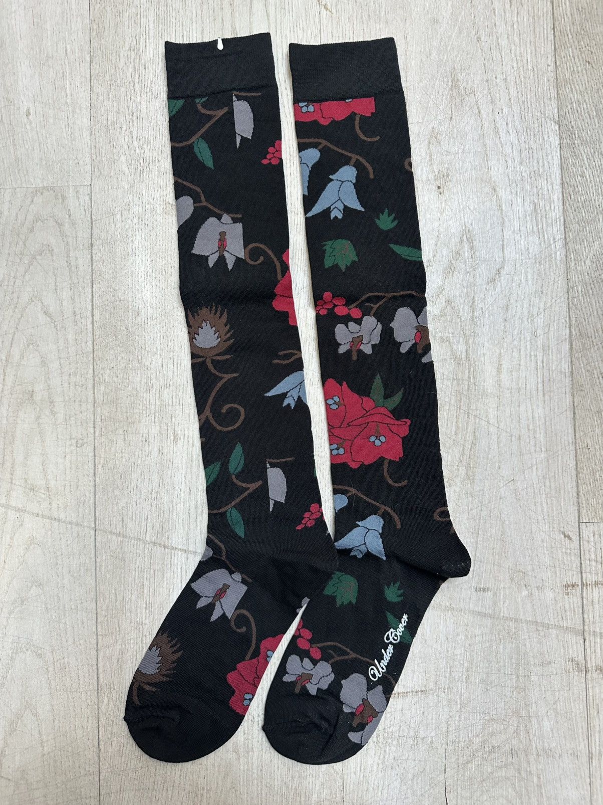 Jun Takahashi × Undercover Long undercover socks ss2024 menswear Size ONE SIZE - 1 Thumbnail