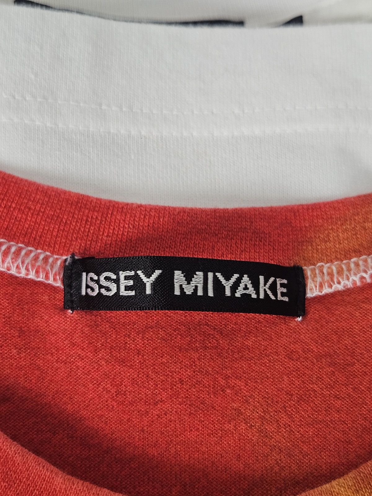 Issey Miyake Issey Miyake pop art tee shirt Size US S / EU 44-46 / 1 - 4 Thumbnail