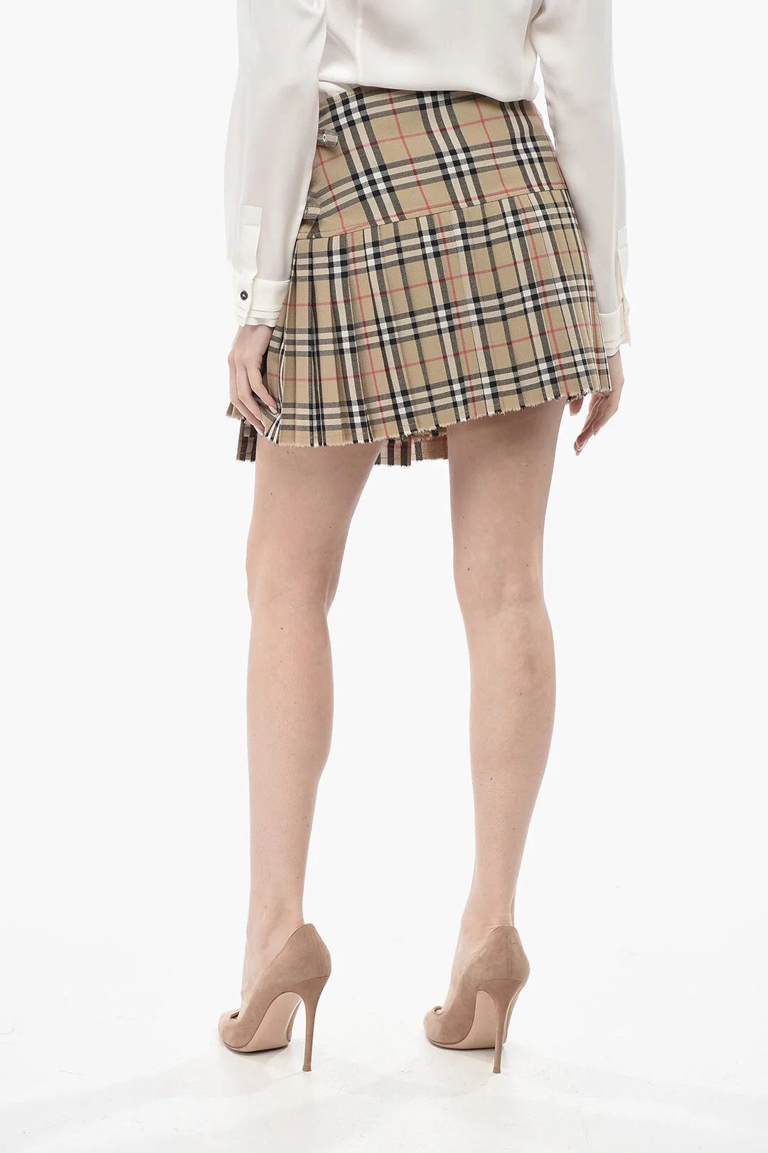 Burberry og1mm0426 Pleated Miniskirt in Beige Size 27" / US 4 / IT 40 - 2 Thumbnail