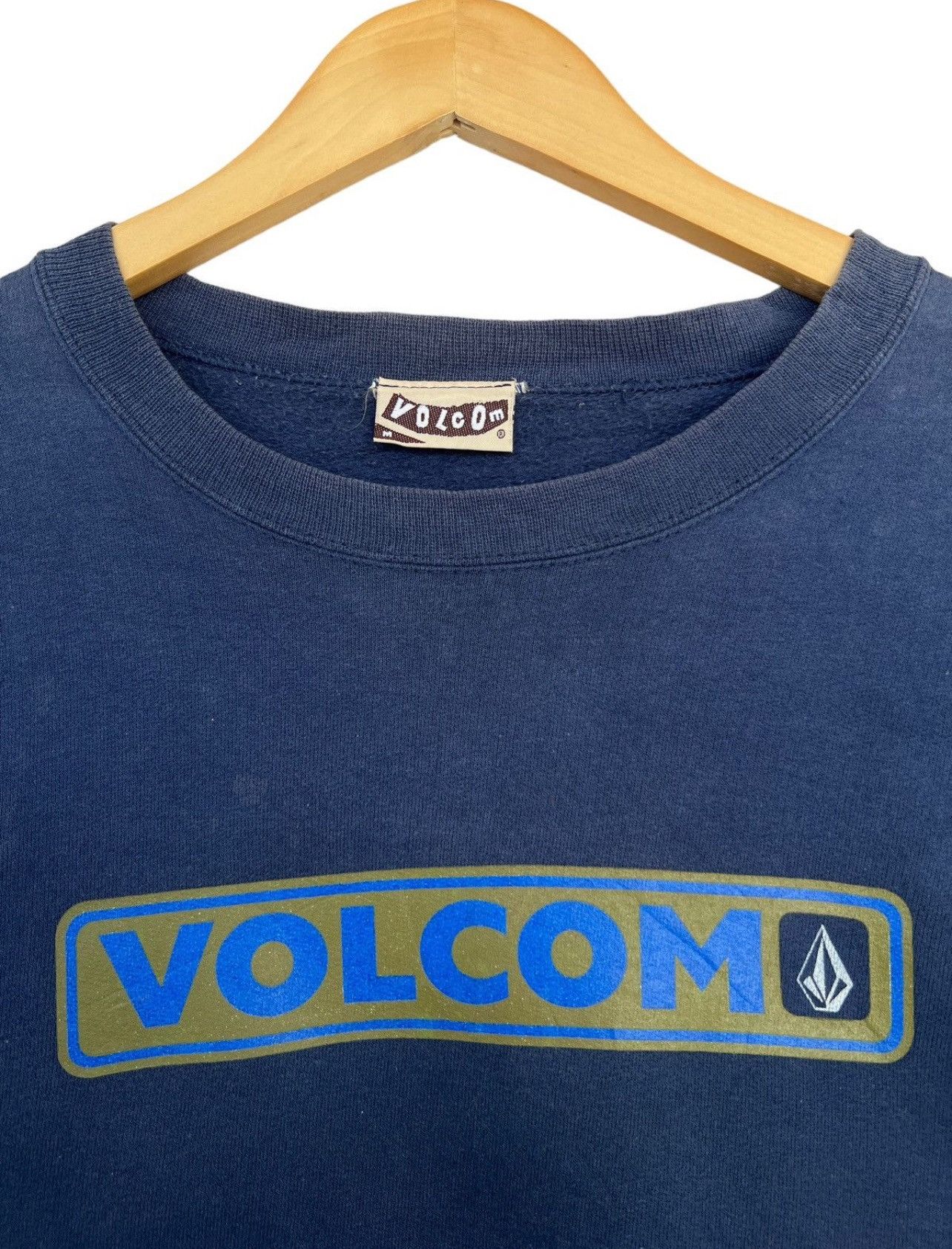 Volcom Vintage 90s Volcom Sweatshirt Distressed Sweatshirt Size US L / EU 52-54 / 3 - 5 Thumbnail