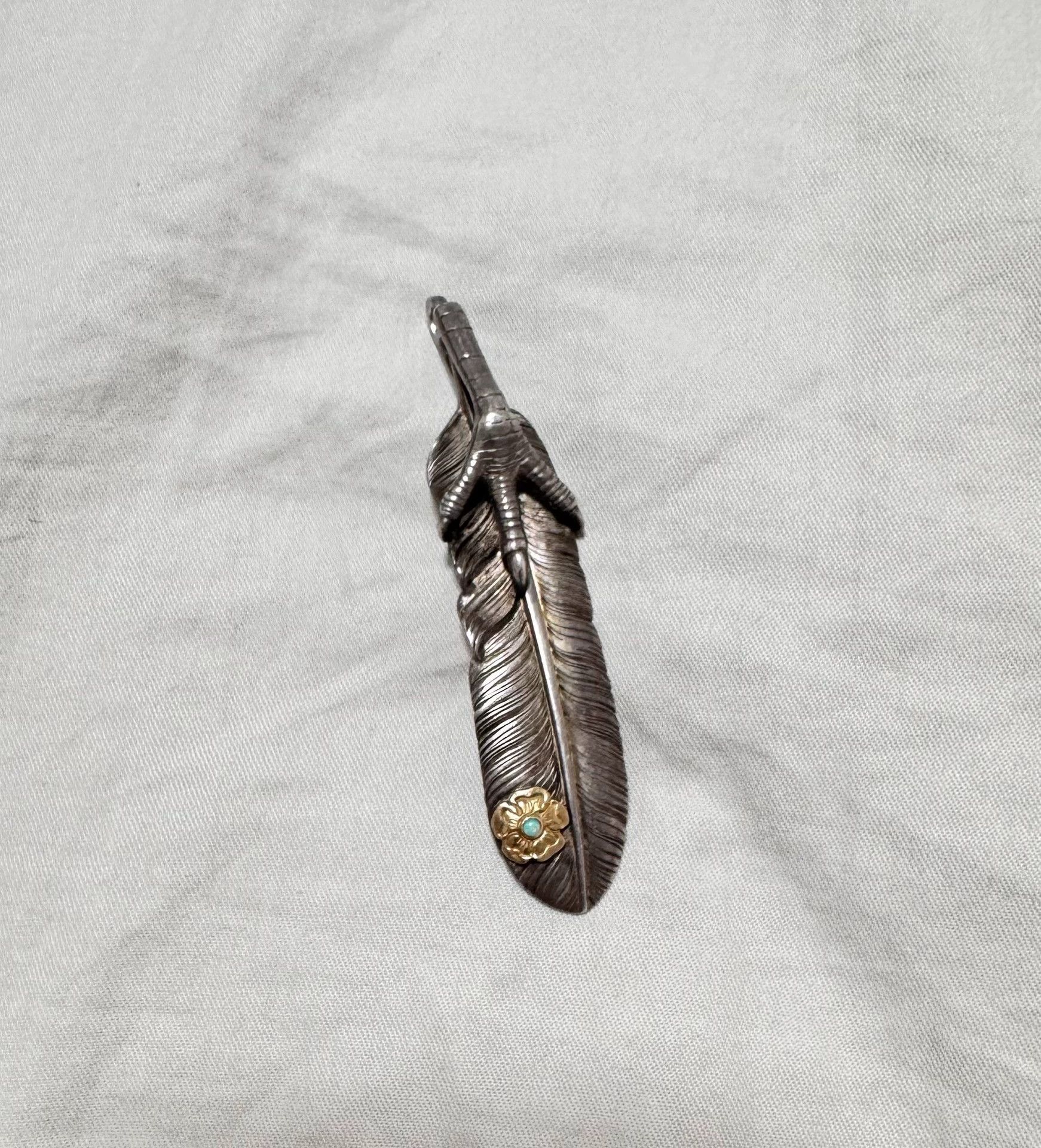Taro Washimi Taro Washimi E.Claw Gold Rose Opal Feather Silver Necklace Size ONE SIZE - 1 Thumbnail