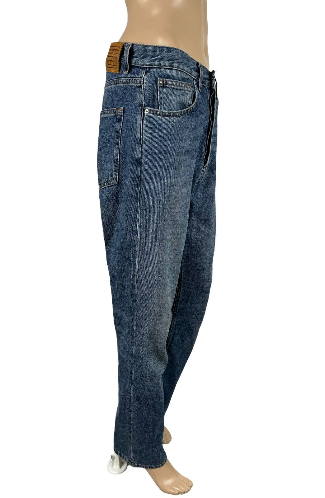 Toteme Toteme Blue Stright Jeans size 27 Leather Badge Size 27" / US 4 / IT 40 - 3 Thumbnail