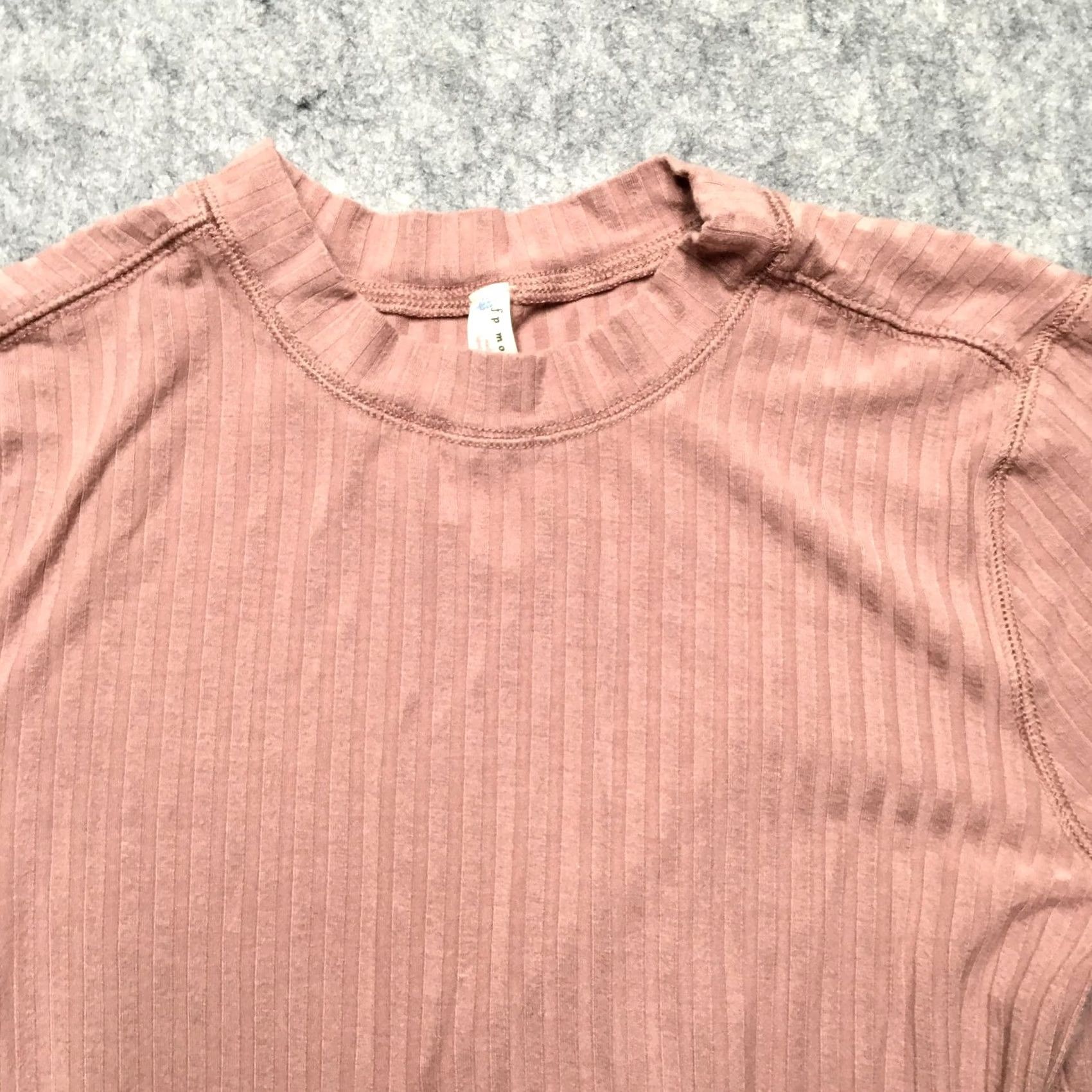 Vintage FP Movement Shirt Womens Small Pink Ribbed Long Sleeve Lightweight Yoga Top Size S / US 4 / IT 40 - 3 Thumbnail